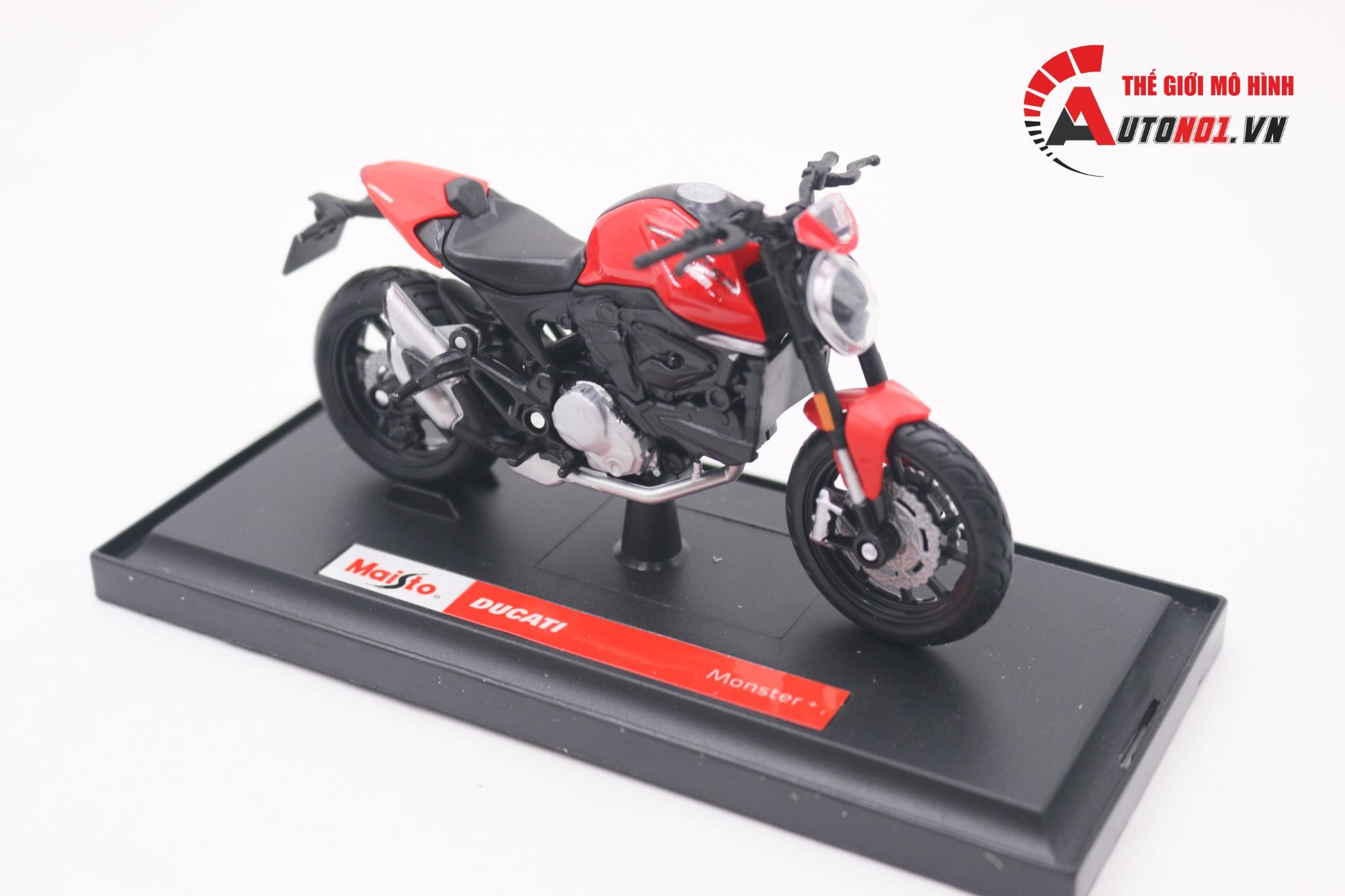 Mô hình xe Ducati Monster 2021 tỉ lê 1:18 Maisto 8149