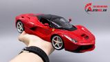  Mô hình xe Ferrari Laferrari Signature tỉ lệ 1:18 bburago 2139 