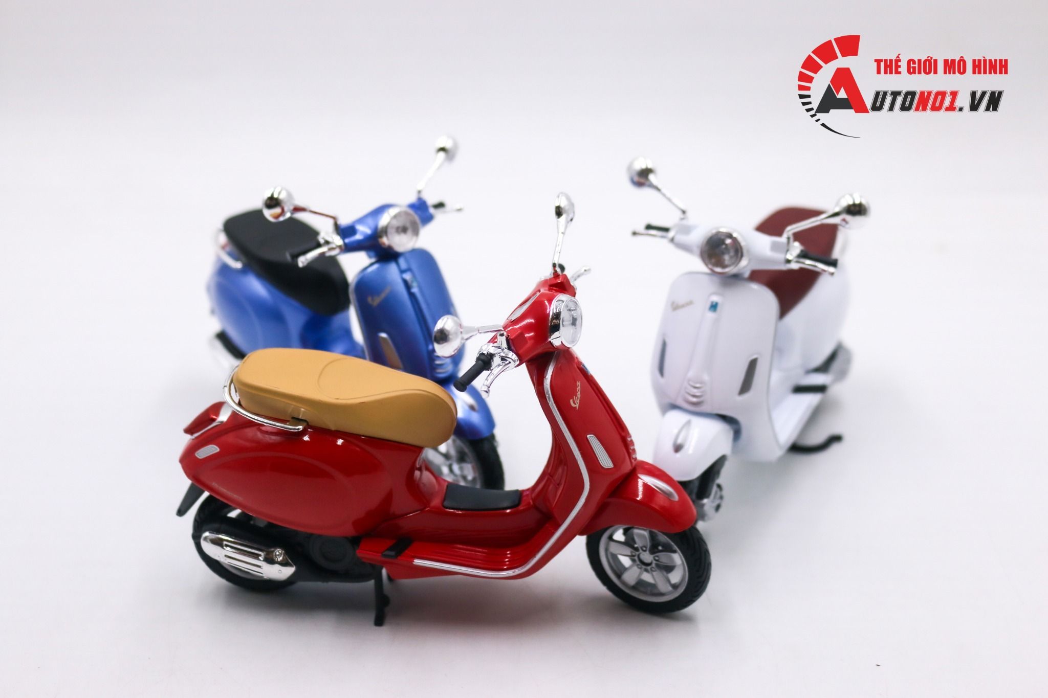 Mô hình xe Vespa primavera 150 1:12 Maisto 7447