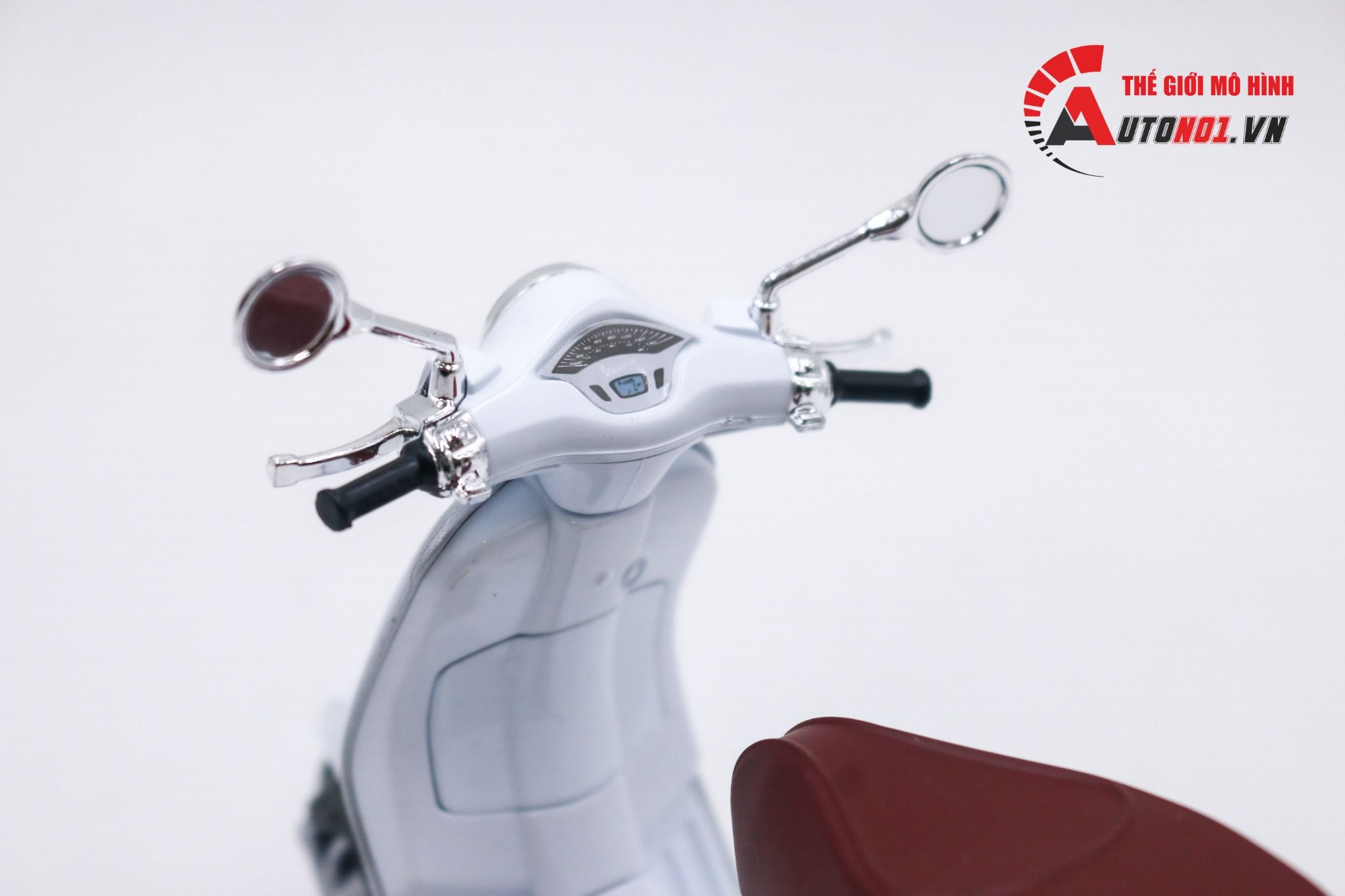 Mô hình xe Vespa primavera 150 1:12 Maisto 7447