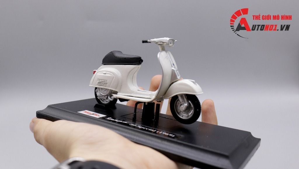  Mô hình xe Vespa 50 special 1969 1:18 Maisto 7070H 