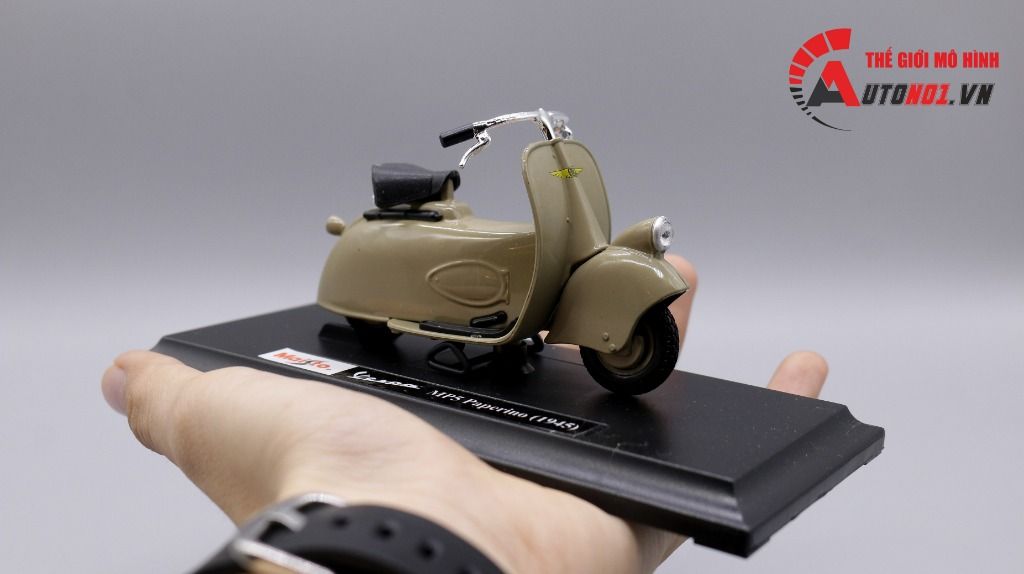 Mô hình xe Vespa mp5 paperino 1945 1:18 Maisto 7070I