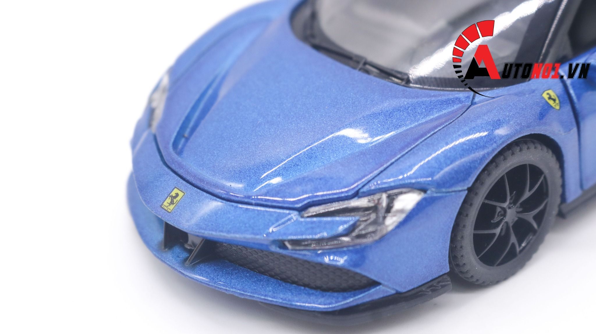 Mô hình xe Ferrari Sf90 Stradale full open, có đèn và âm thanh 1:32 Alloy Model OT265
