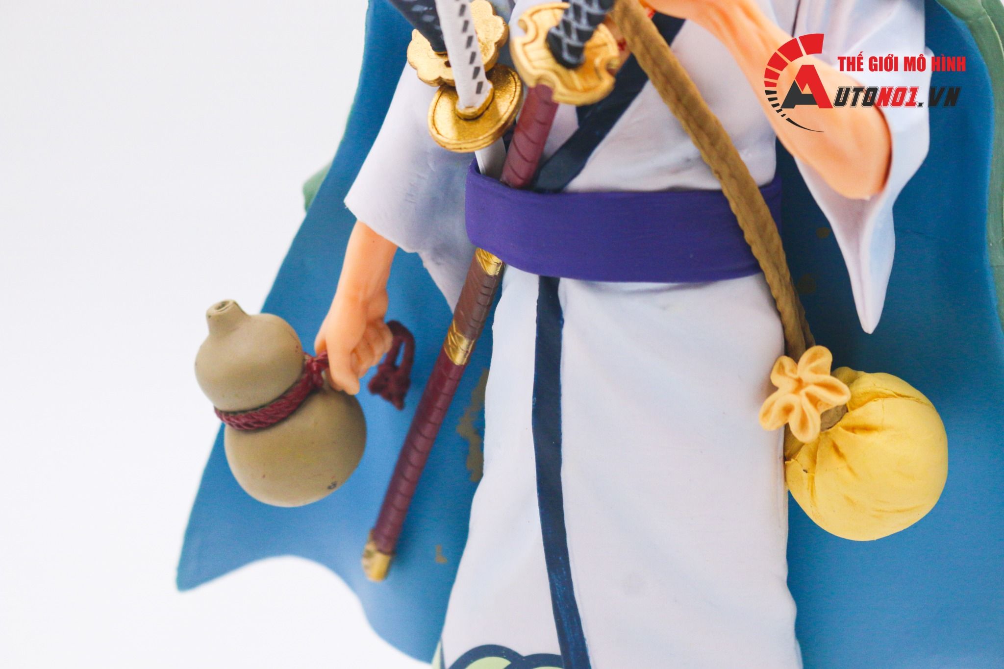 Mô hình nhân vật Onepiece Wano Zoro mặc kimono 27cm FG206