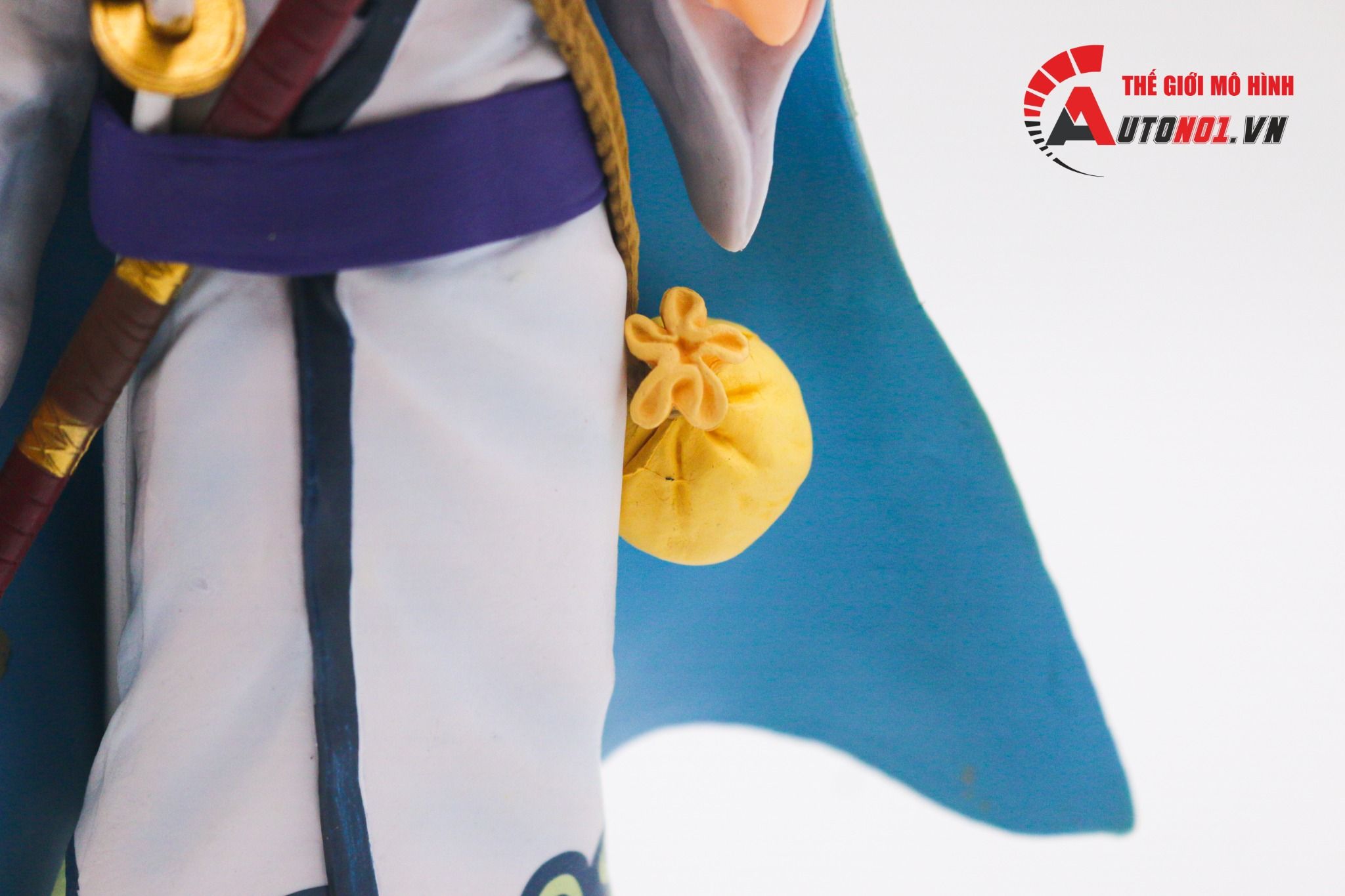 Mô hình nhân vật Onepiece Wano Zoro mặc kimono 27cm FG206