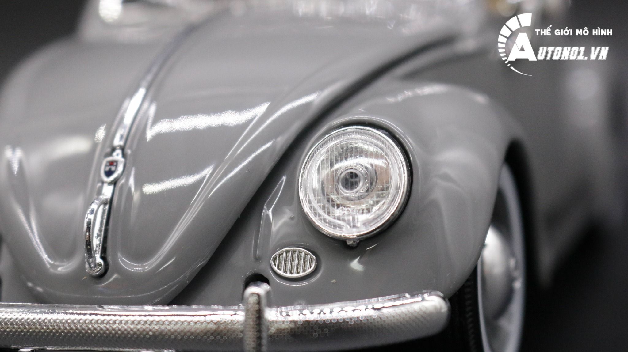  Mô hình xe Volkswagen 1955 Kafer Beetle 1:18 Bburago OT058 