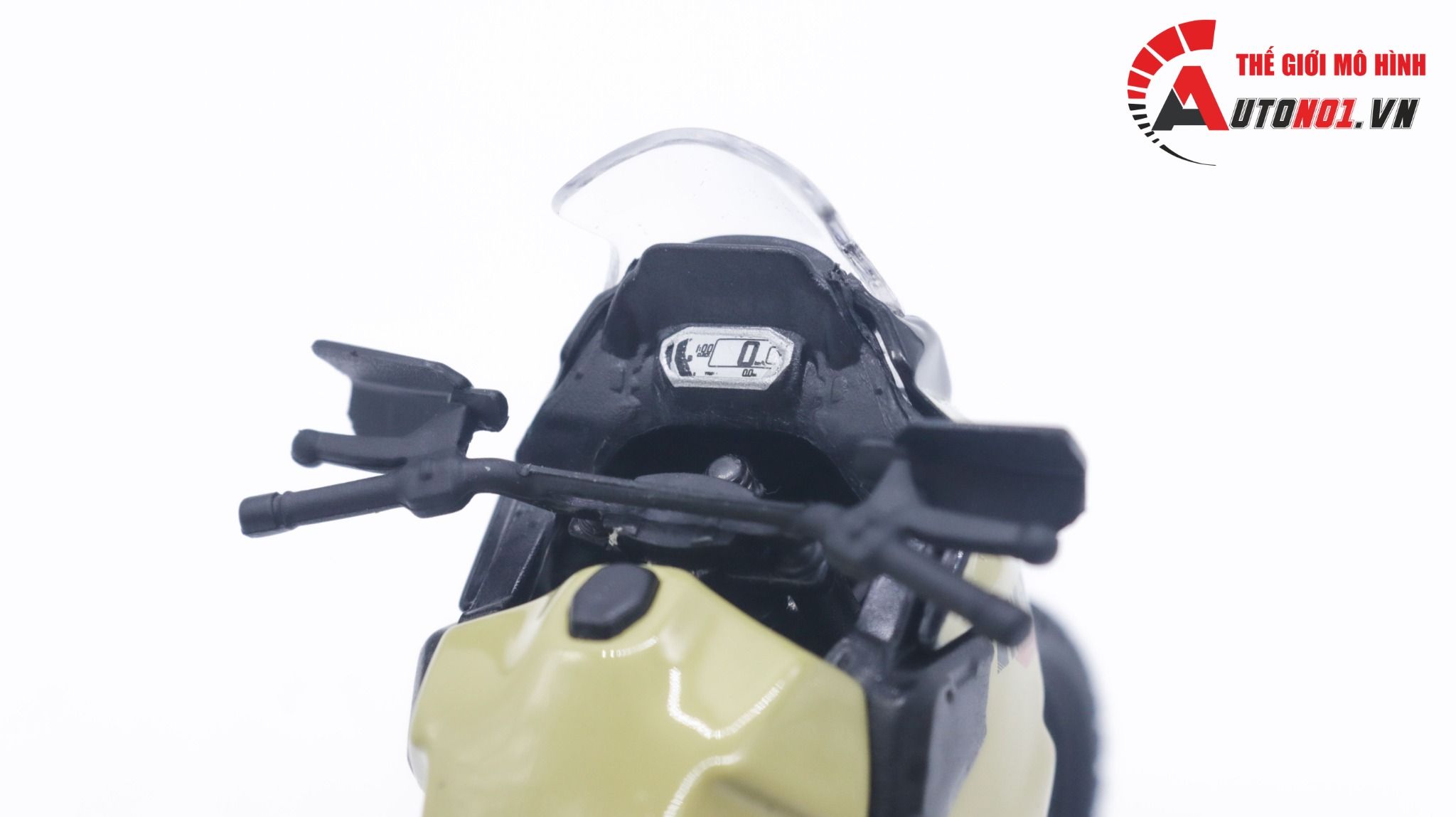 Mô hình xe mô tô Kawasaki KLR650 tỉ lệ 1:18 Maisto MT043