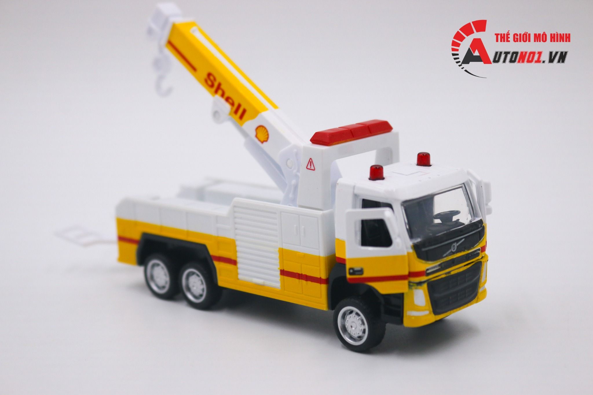 Mô hình xe cẩu cứu hộ Shell Volvo tỉ lệ 1:72 CCA 8188