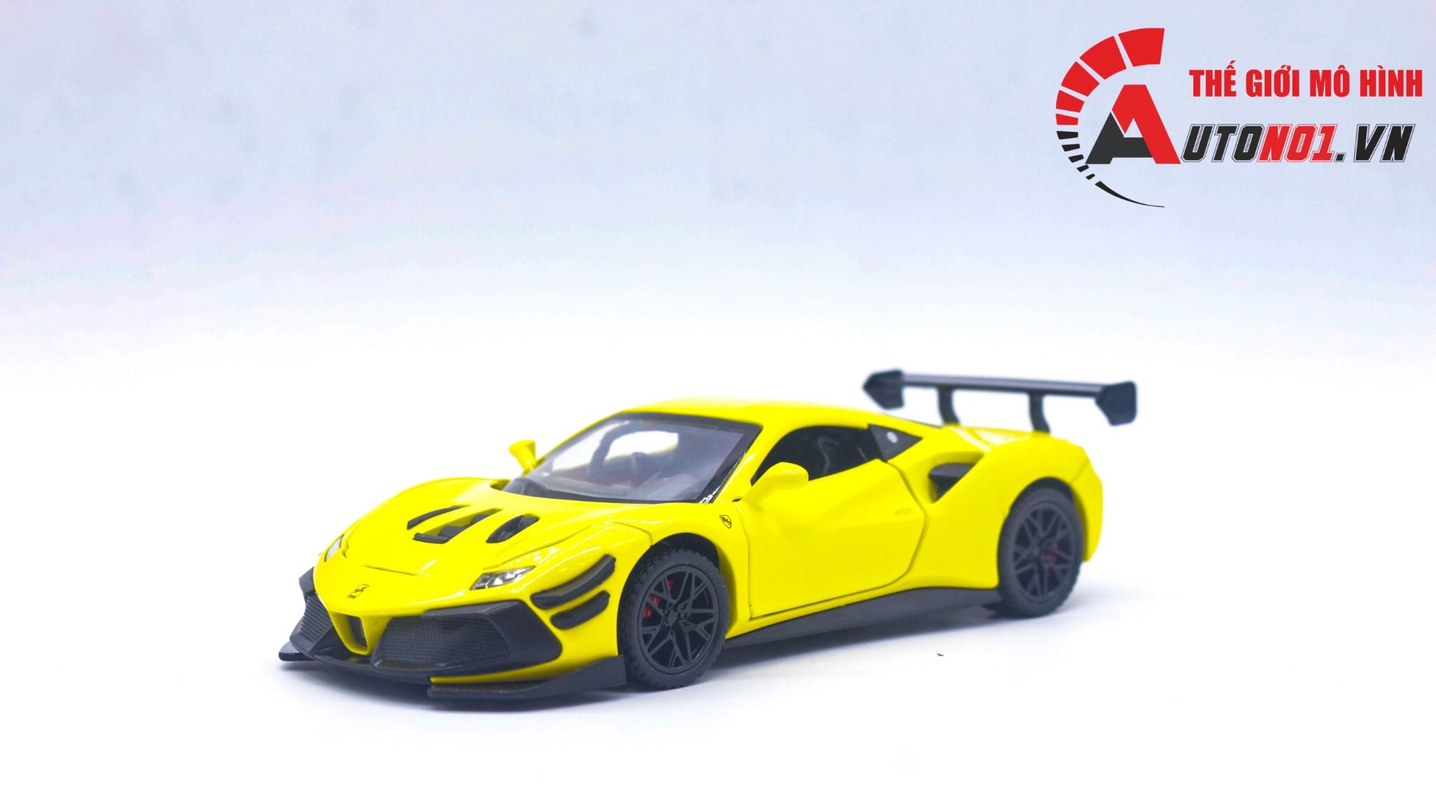 Mô hình xe Ferrari 488 Challenge EVO 2020 tỉ lệ 1:32 Jiaye model VB32743 OT32039
