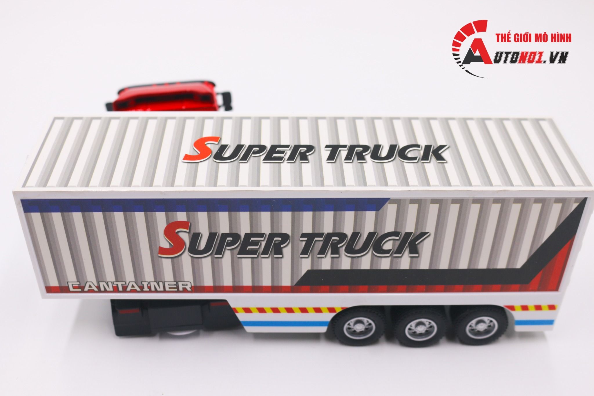 Mô hình xe tải container Volvo chở hàng 1:50 Diecast Metal 8183