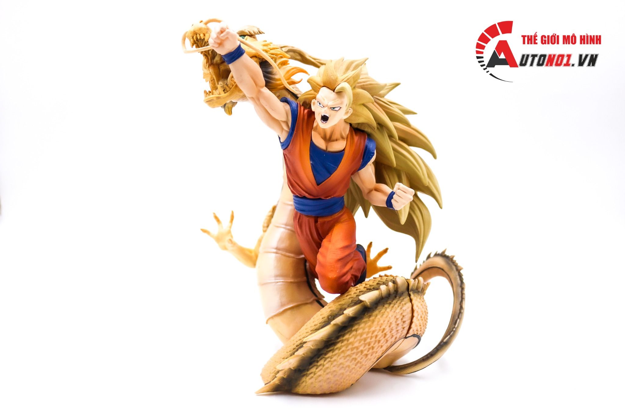 Mô hình nhân vật Dragonball Songoku Super Saiyan 3 và Rồng thần 20cm FG169