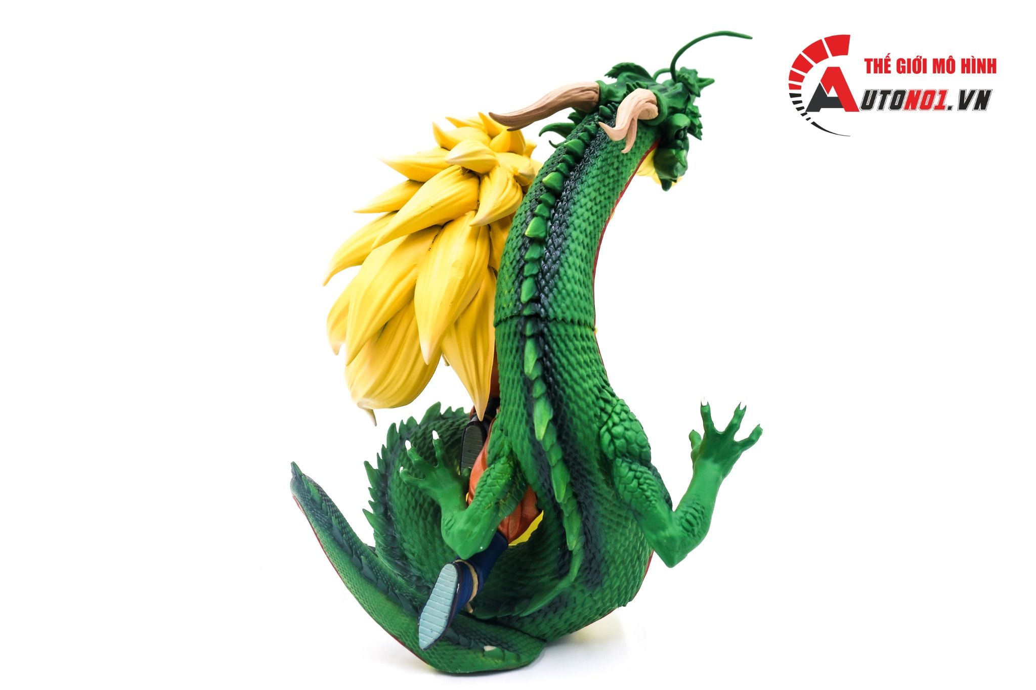 Mô hình nhân vật Dragonball Songoku Super Saiyan 3 và Rồng thần 20cm FG169