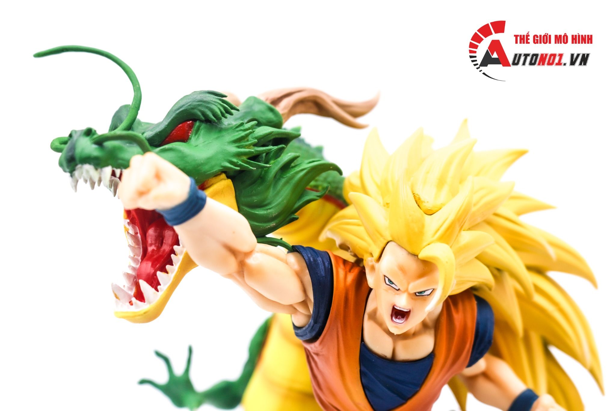 Mô hình nhân vật Dragonball Songoku Super Saiyan 3 và Rồng thần 20cm FG169