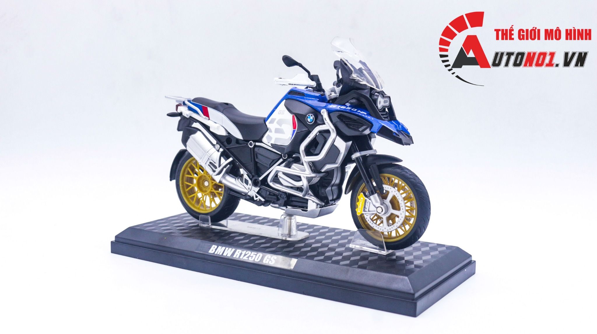 Mô hình xe BMW R1250 GS có đế tỉ lệ 1:12 CCA 31707 MT072