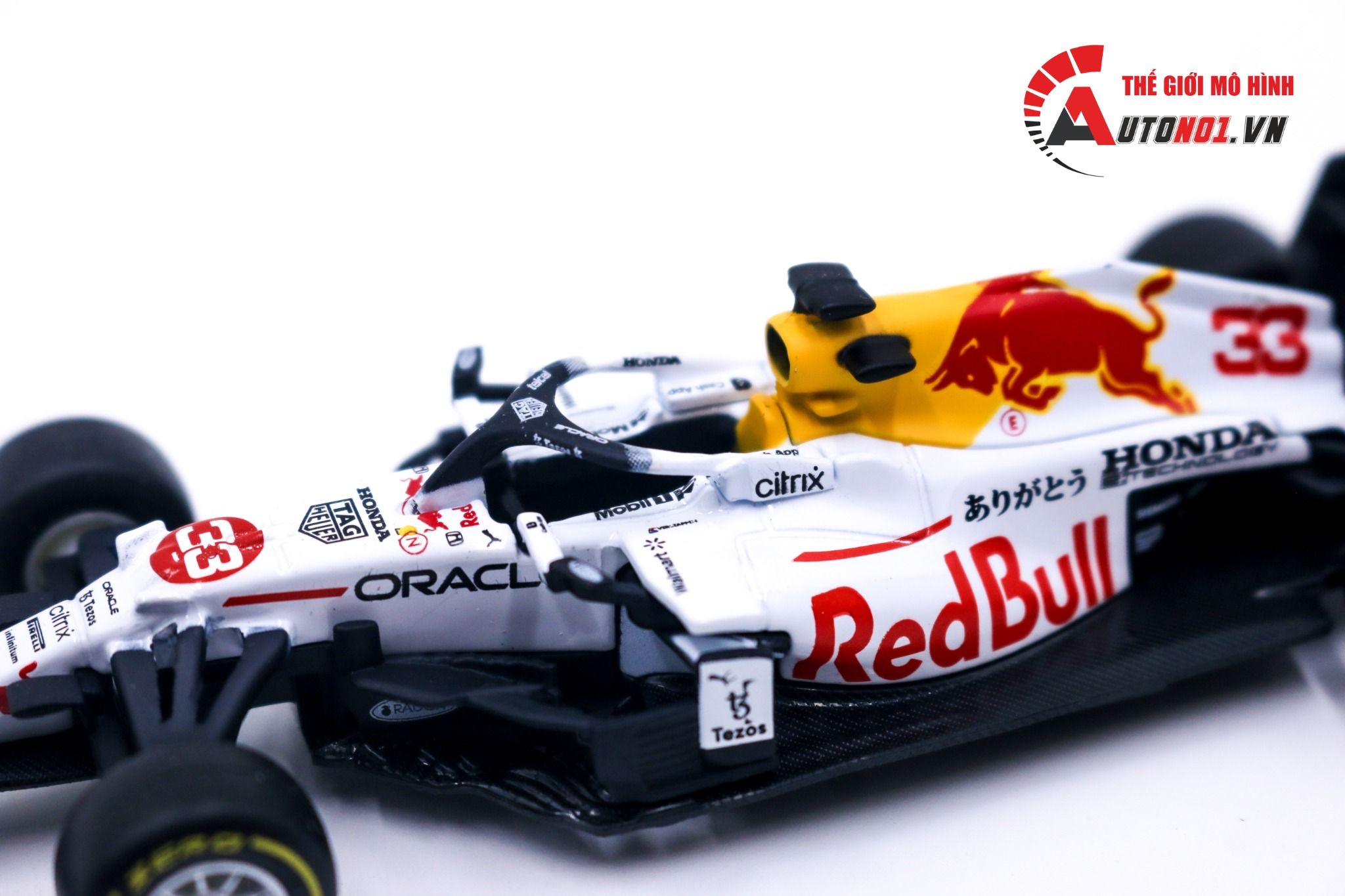  Mô hình xe đua F1 Red Bull Honda RB16B #33 White 1:43 Bburago 8207 