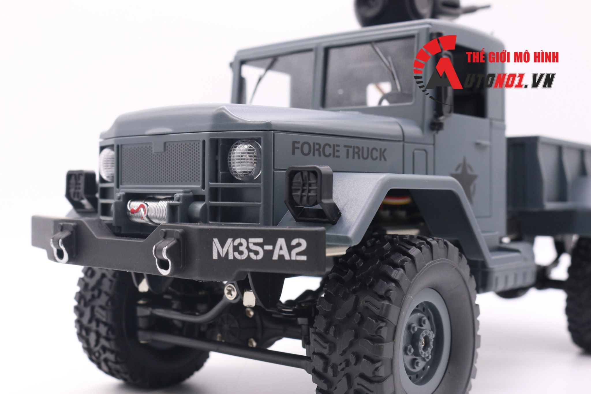 MÔ HÌNH XE ĐIỀU KHIỂN QUÂN SỰ FORCE TRUCK BLUE CAMERA 4WD 1:16 6800