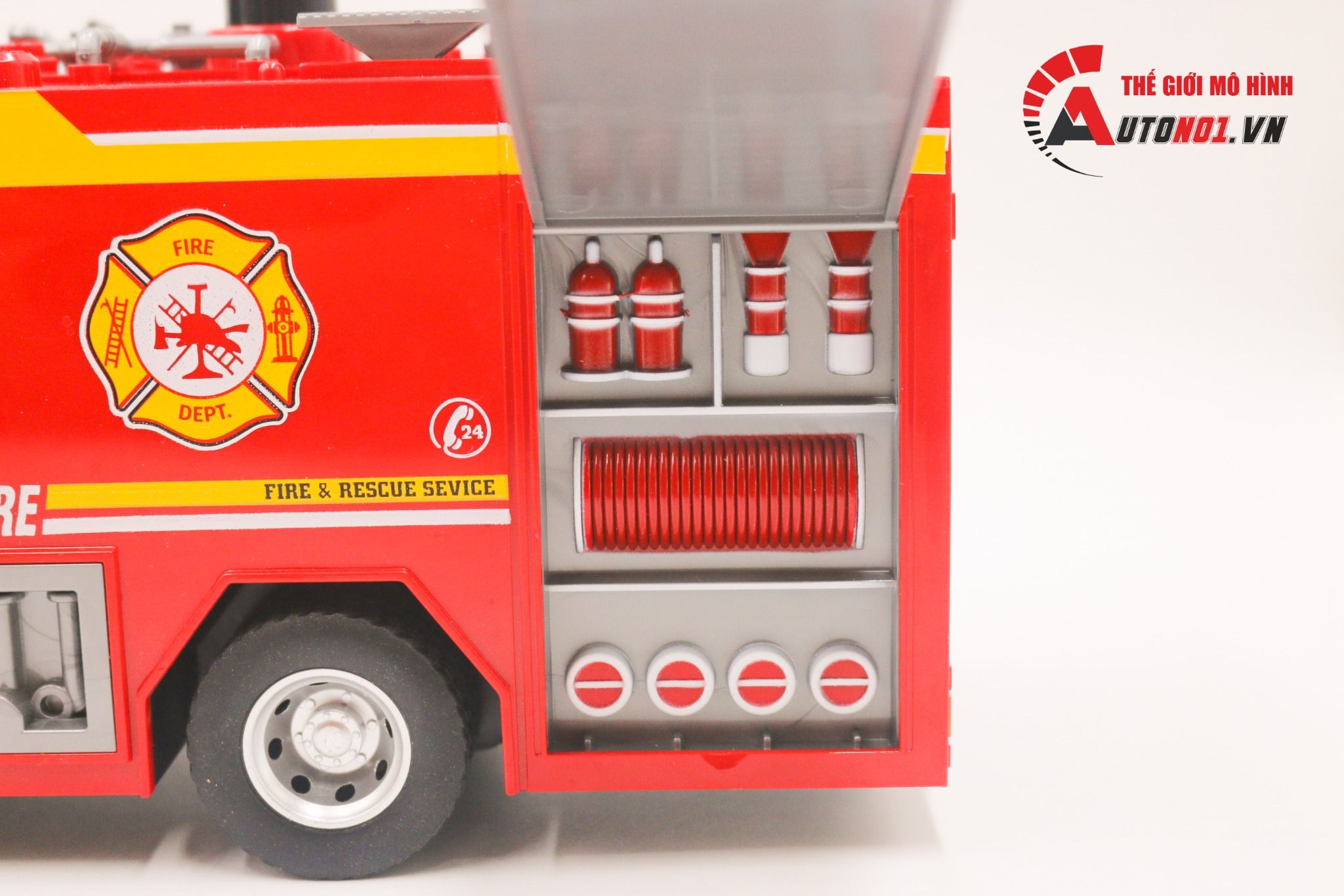 Xe mô hình cứu hỏa phun nước tỉ lệ 1:24 Metal DieCast 8057