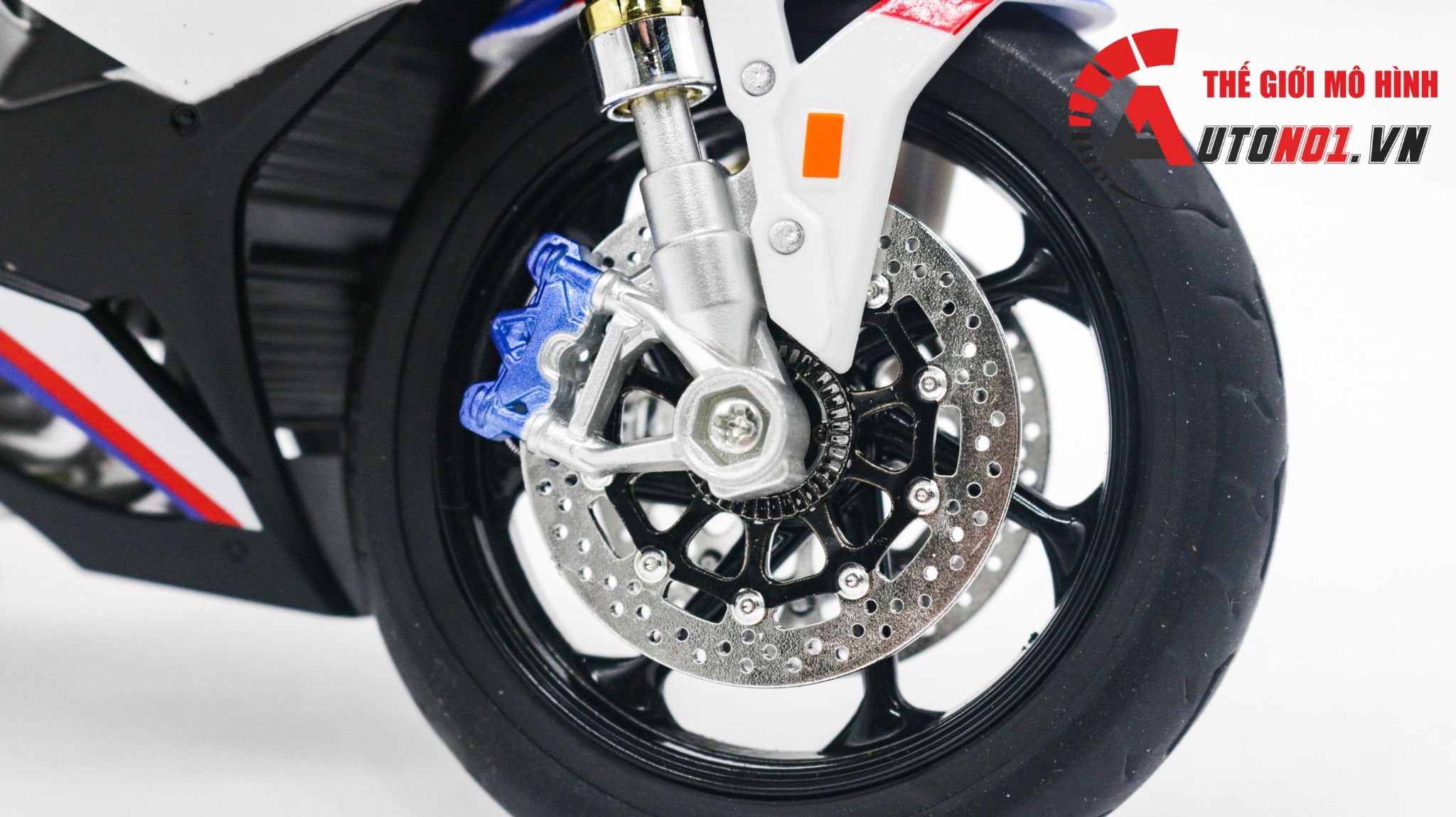 Mô hình xe BMW S1000RR tỉ lệ 1:9 Huayi Alloy MT050