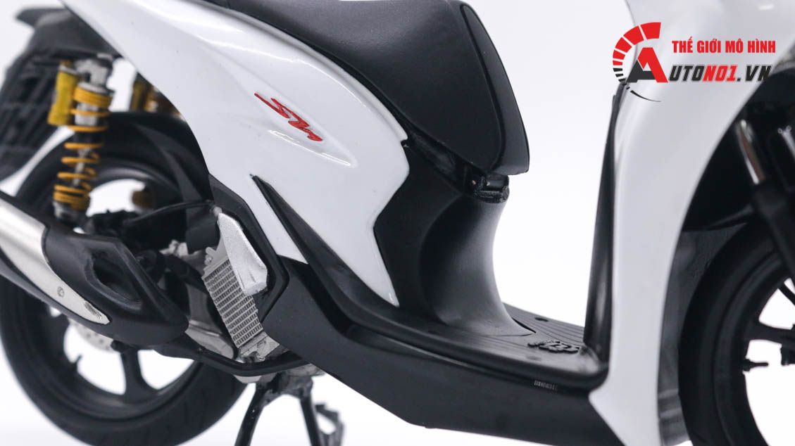 Mô hình xe Honda SH 2020 màu trắng tỉ lệ 1:12 Autono1 D250C
