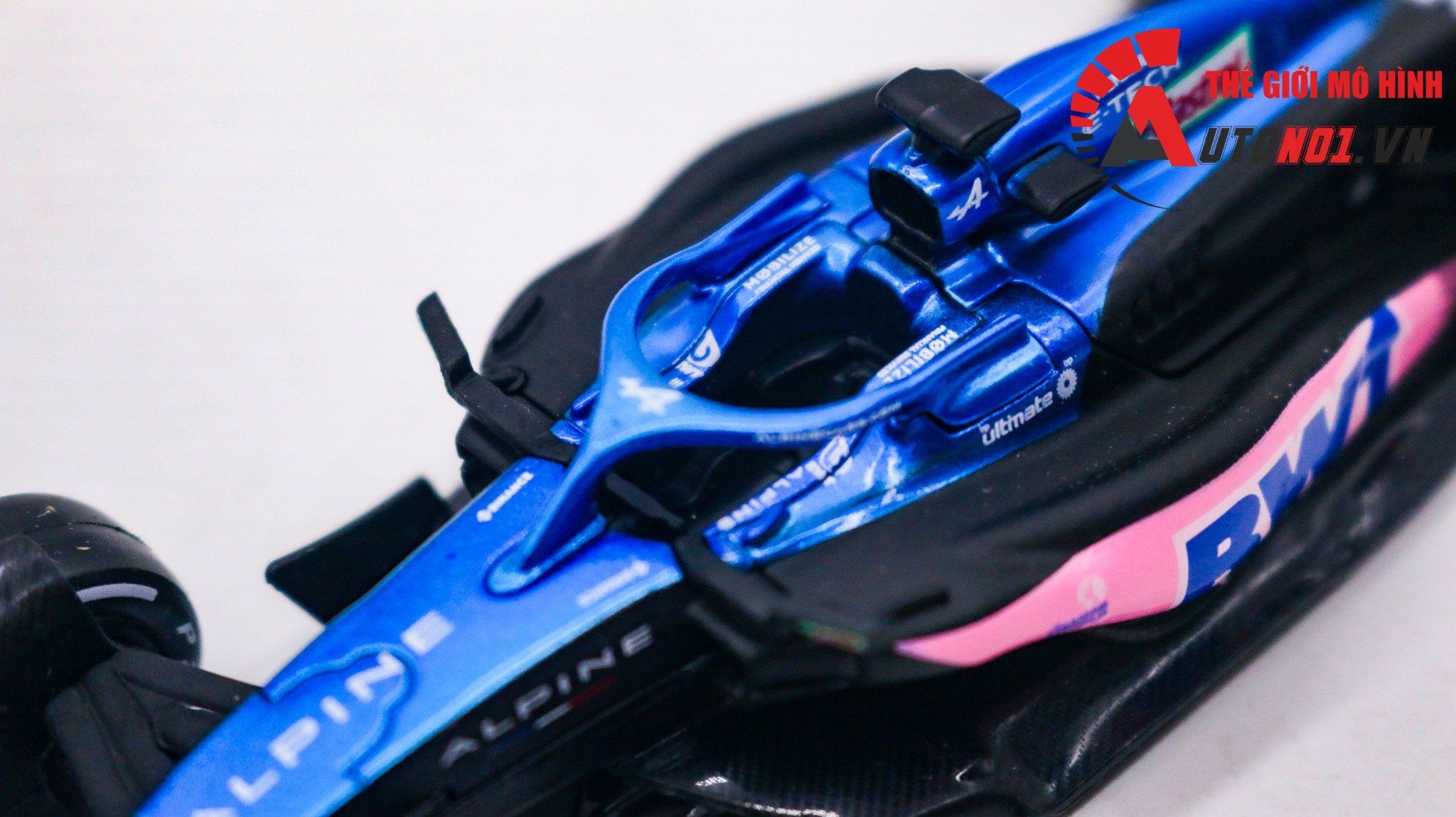 Mô hình xe đua BWT F1 2023 Alpine Alpine Racing Team #31 - #10 tỉ lệ 1:43 Bburago OT290 18-38172
