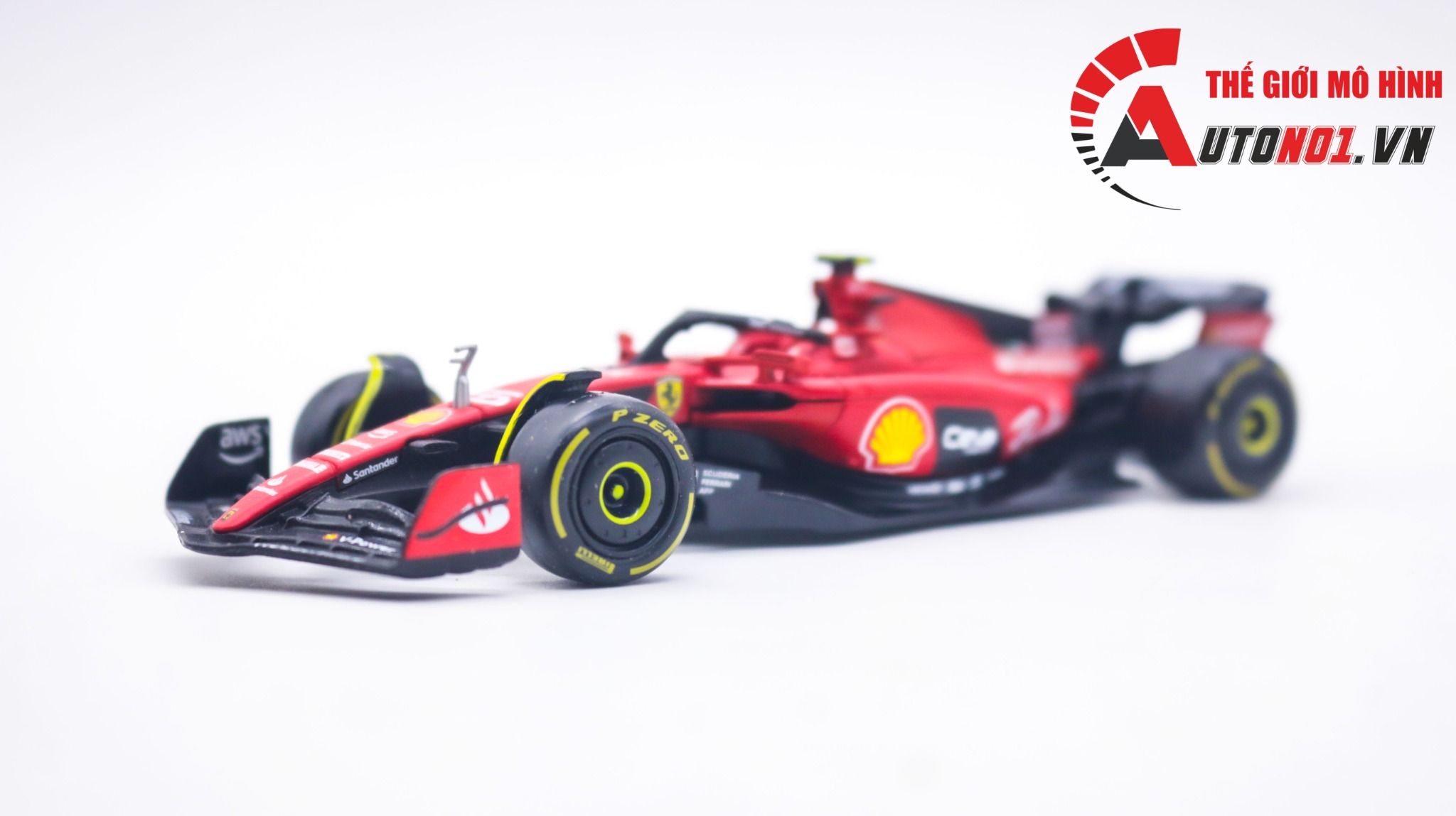  Mô hình xe đua F1 2023 Ferrari SF23 tỉ lệ 1:43 Bburago OT288 