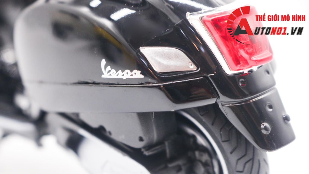 MÔ HÌNH XE VESPA GTS SUPER 2020 1:12 WELLY 7995