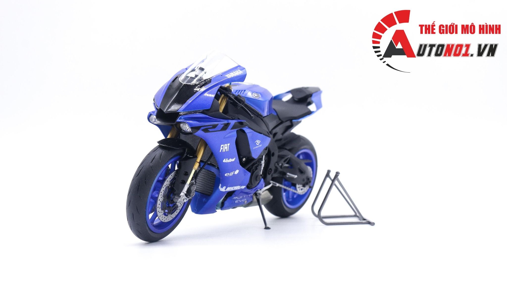Mô hình xe Yamaha Yzf R1m Blue 1:12 Tamiya D123e