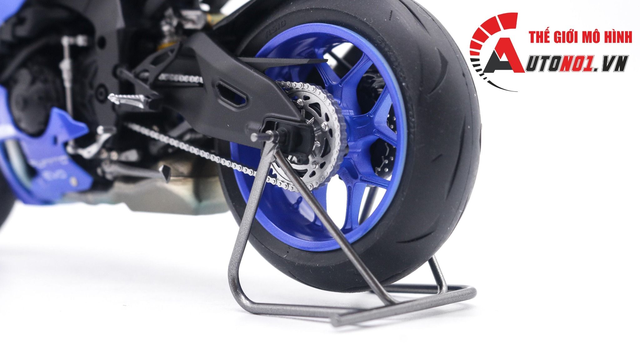  Mô hình xe Yamaha Yzf R1m Blue 1:12 Tamiya D123e 