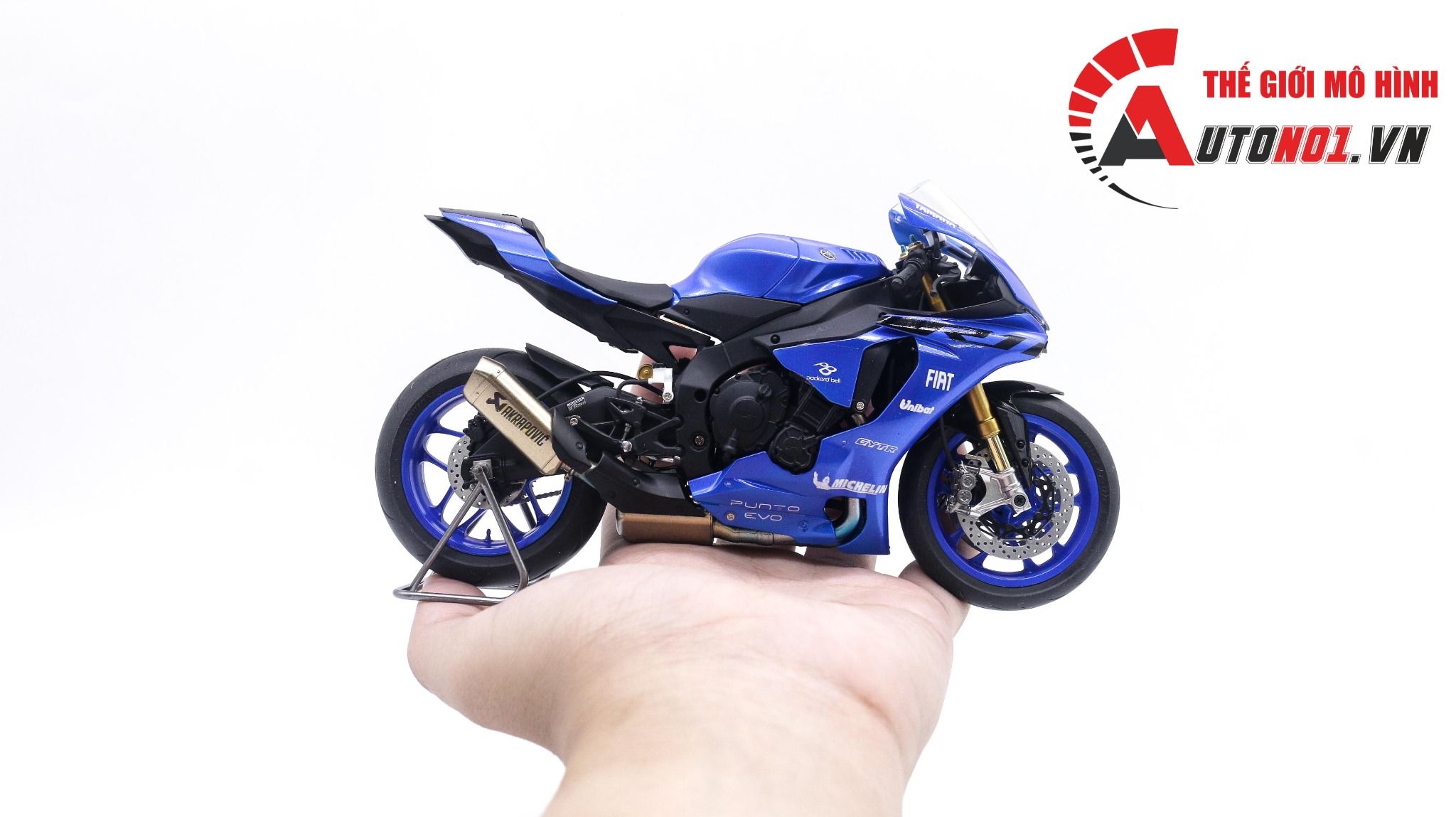 Mô hình xe Yamaha Yzf R1m Blue 1:12 Tamiya D123e