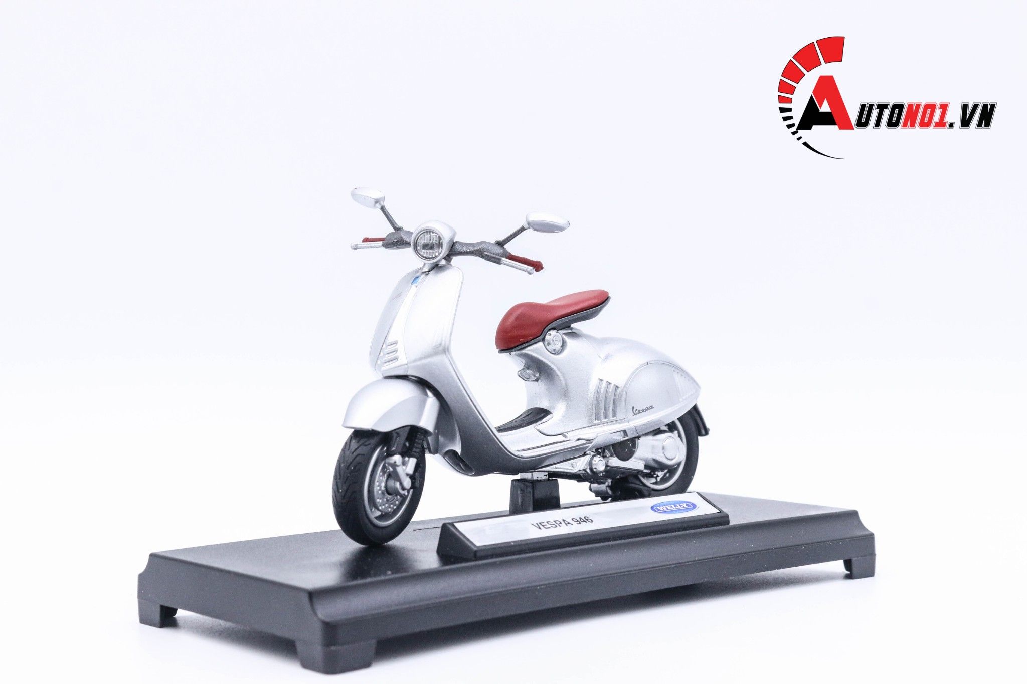  Mô hình xe Vespa 946 2014 silver 1:18 Welly MT078G 