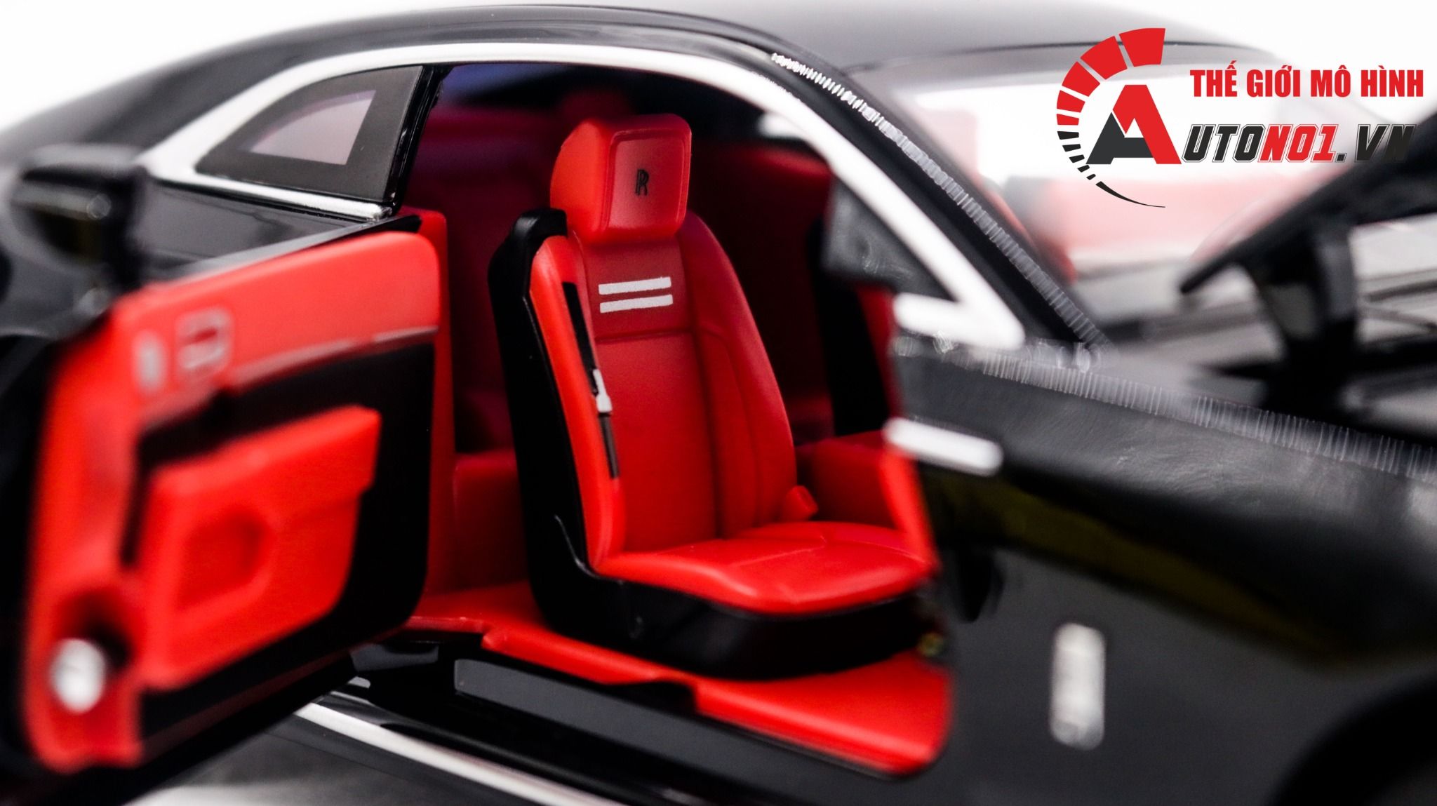 Mô hinh xe Rolls Royce Spectre full open - đánh lái được tỉ lệ 1:24 Newao OT312