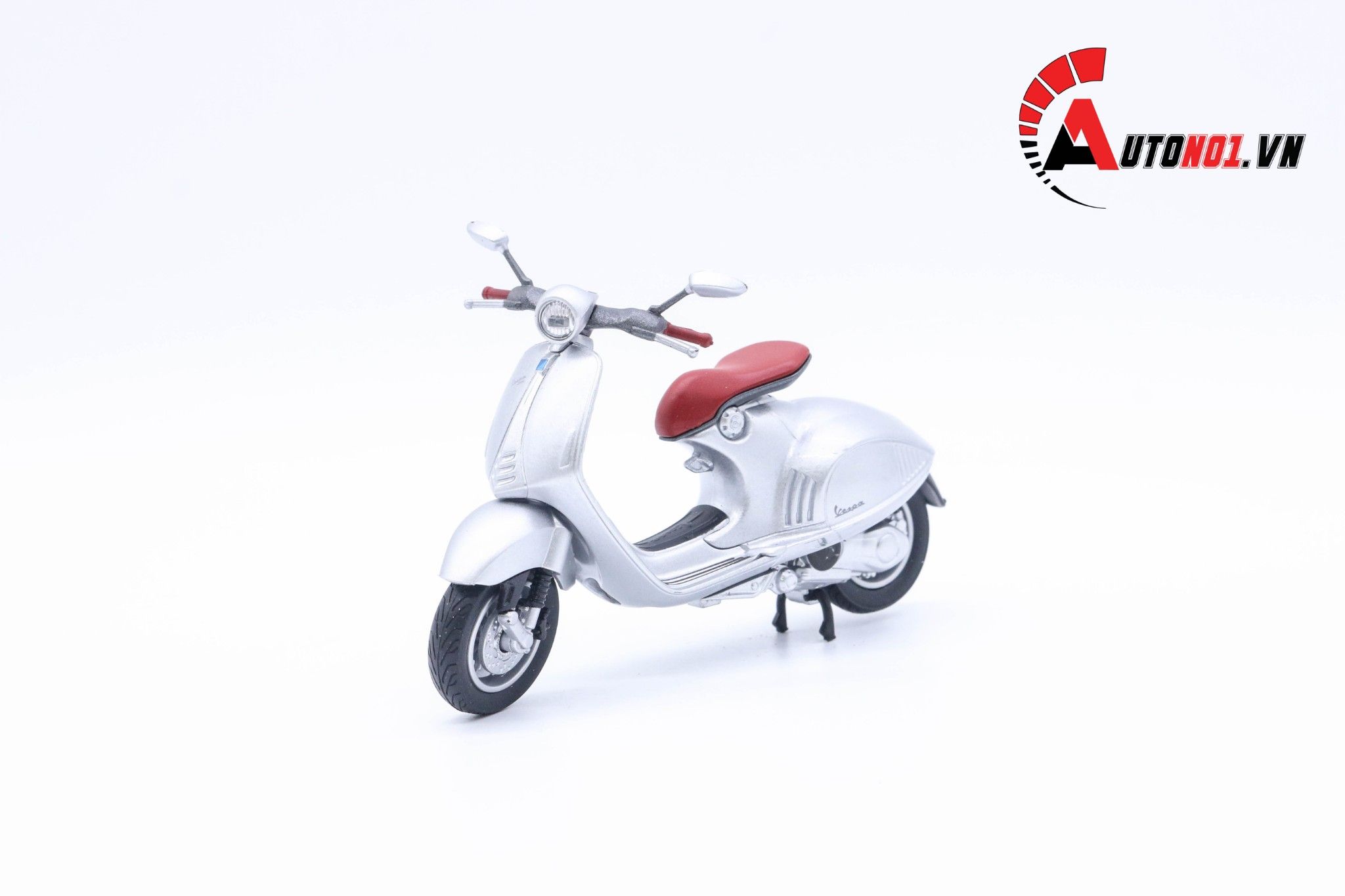  Mô hình xe Vespa 946 2014 silver 1:18 Welly MT078G 