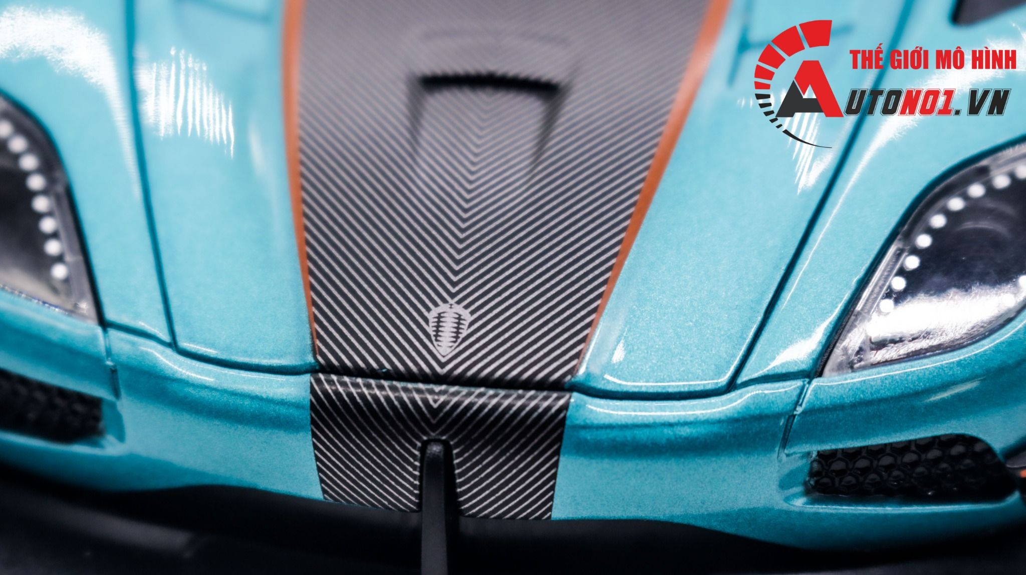 Mô hình xe ô tô Koenigsegg One:1 mở full open - đánh lái được tỉ lệ 1:24 Newao OT313