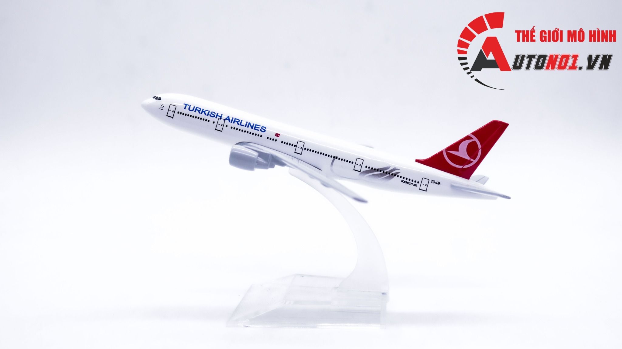 Mô hình máy bay Turkish Airlines Boeing B777-300ER 16cm MB16071