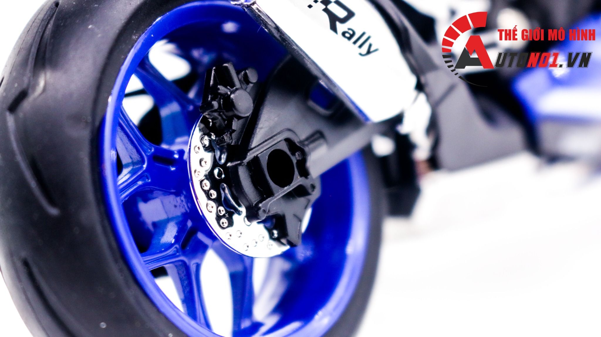 Mô hình xe Yamaha R1M Blue WSBK tỉ lệ 1:12 Jiaye Model MT057