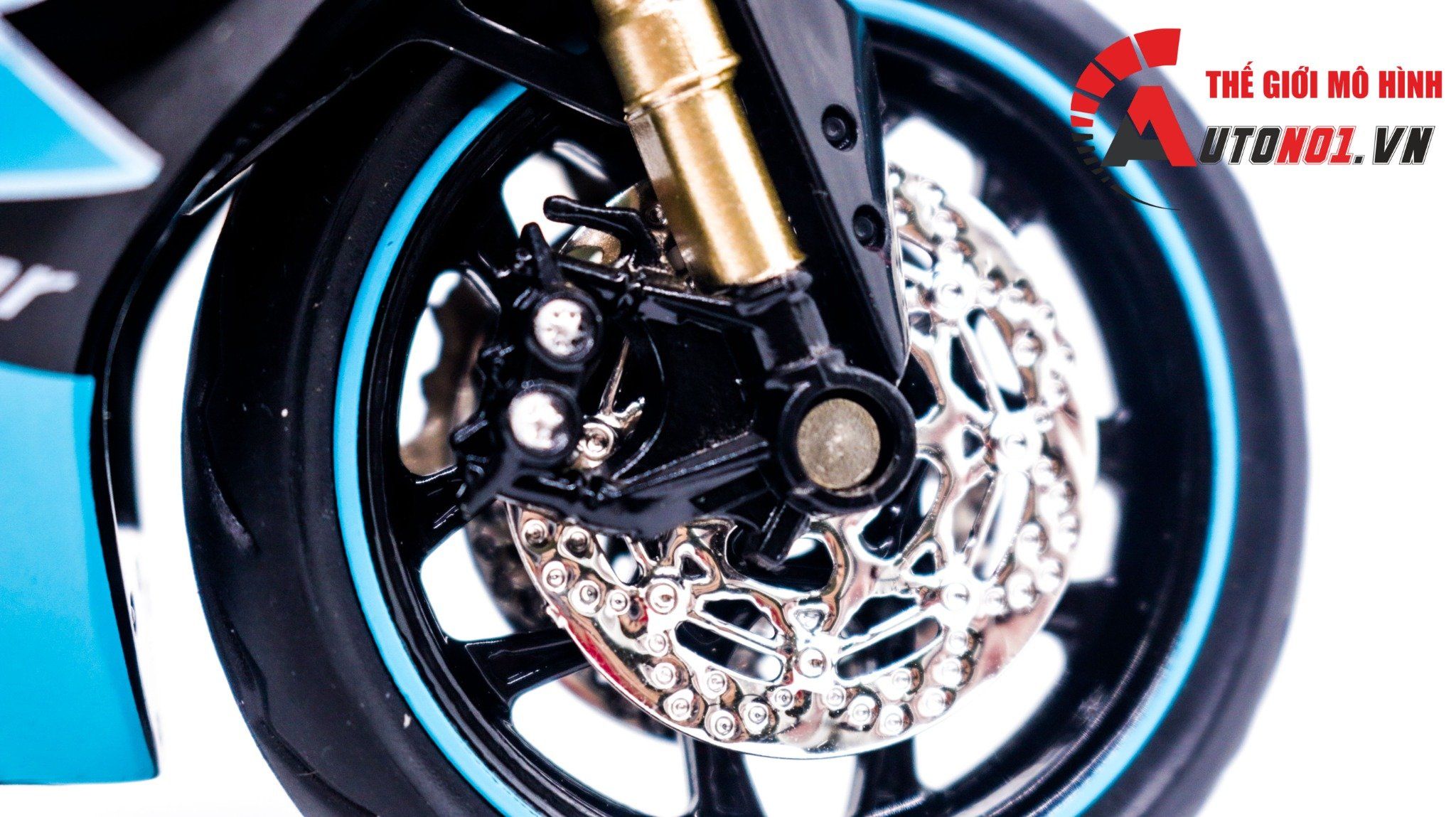 Mô hình xe Yamaha R1M Petronas tỉ lệ 1:12 Jiaye Model MT056