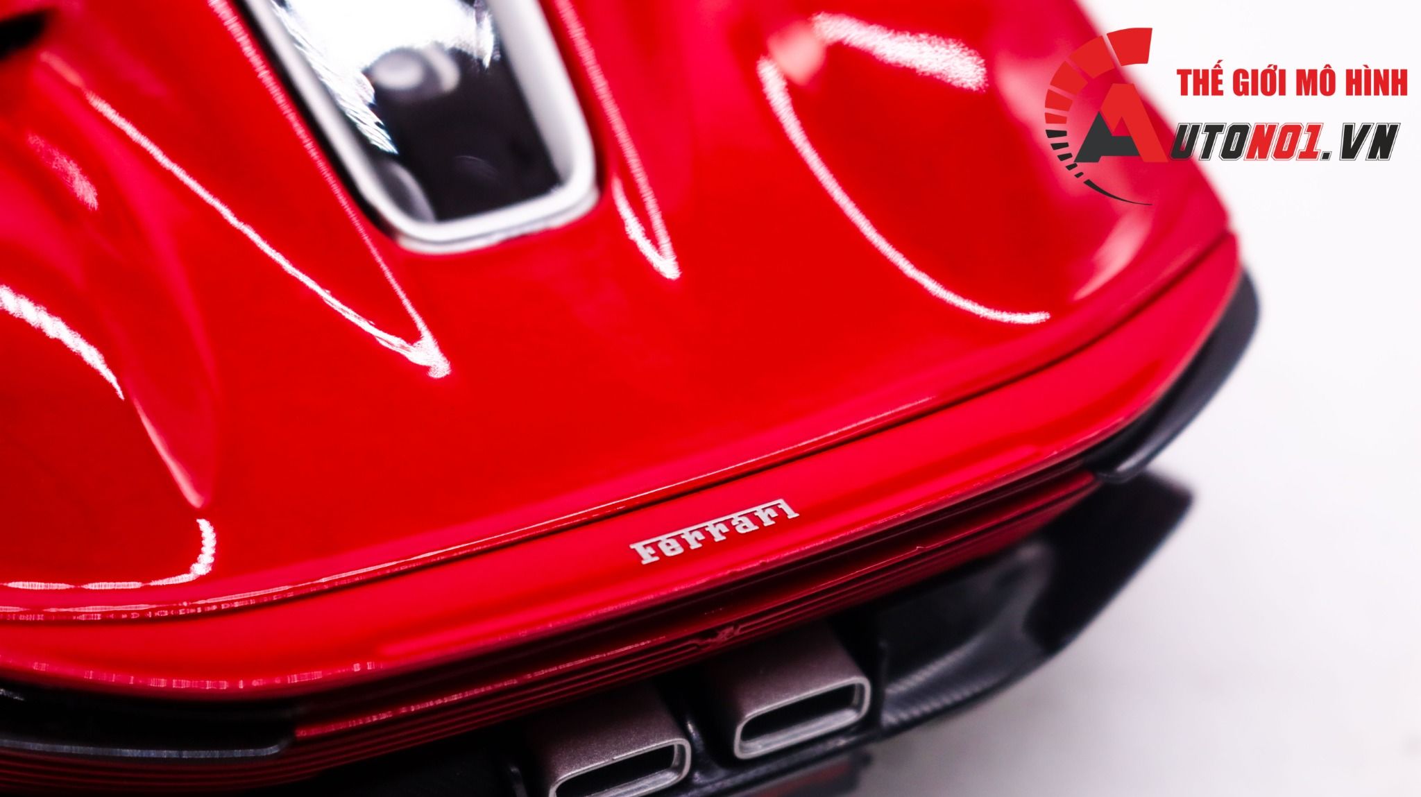Mô hình xe Ferrari Daytona SP3 Signature red full open tỉ lệ 1:18 Bburago 18-16912 RD OT316