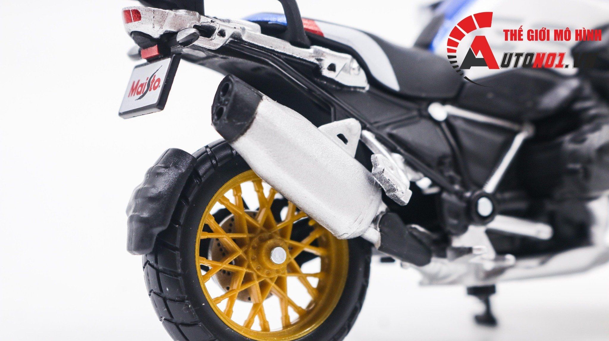  Mô hình xe Bmw R1250 gs white 1:18 Maisto 8009 