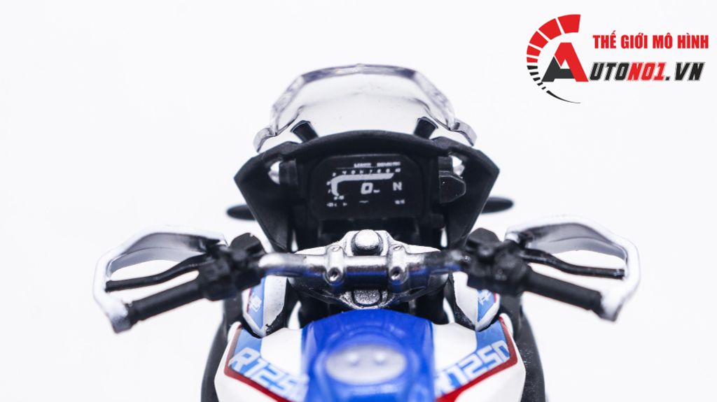 MÔ HÌNH XE BMW R1250 GS WHITE 1:18 MAISTO 8009