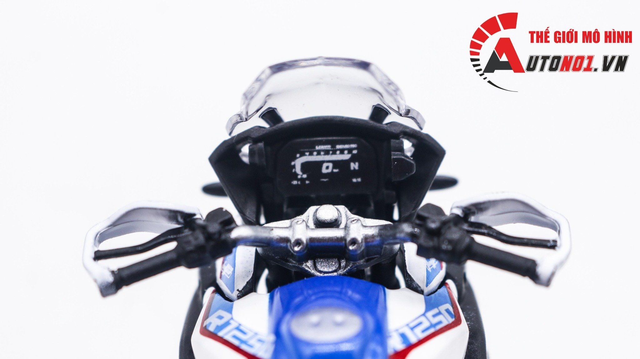 Mô hình xe Bmw R1250 gs white 1:18 Maisto 8009