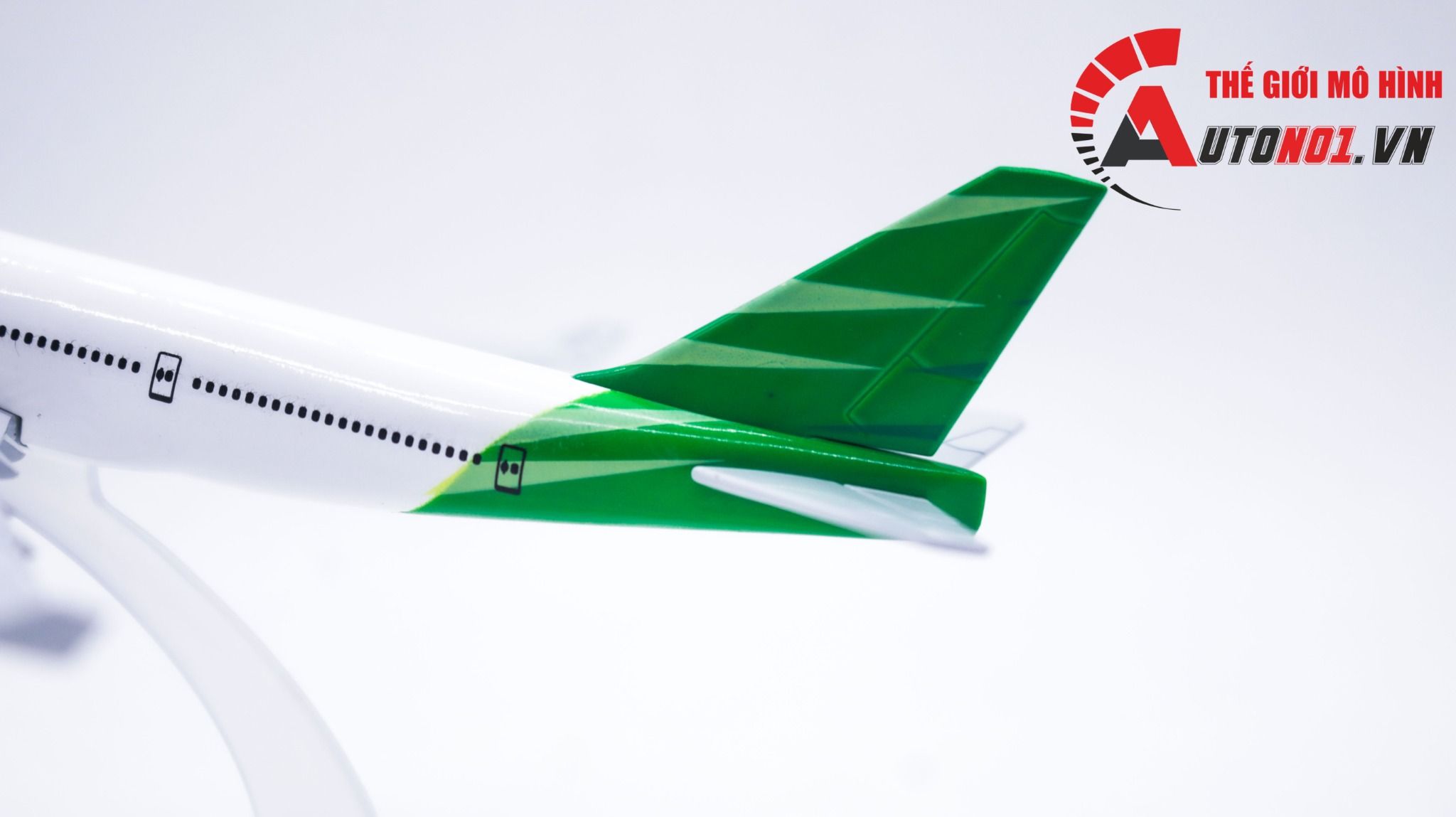 Mô hình máy bay Indonesia Citilink Airways Boeing B747 16cm MB16030
