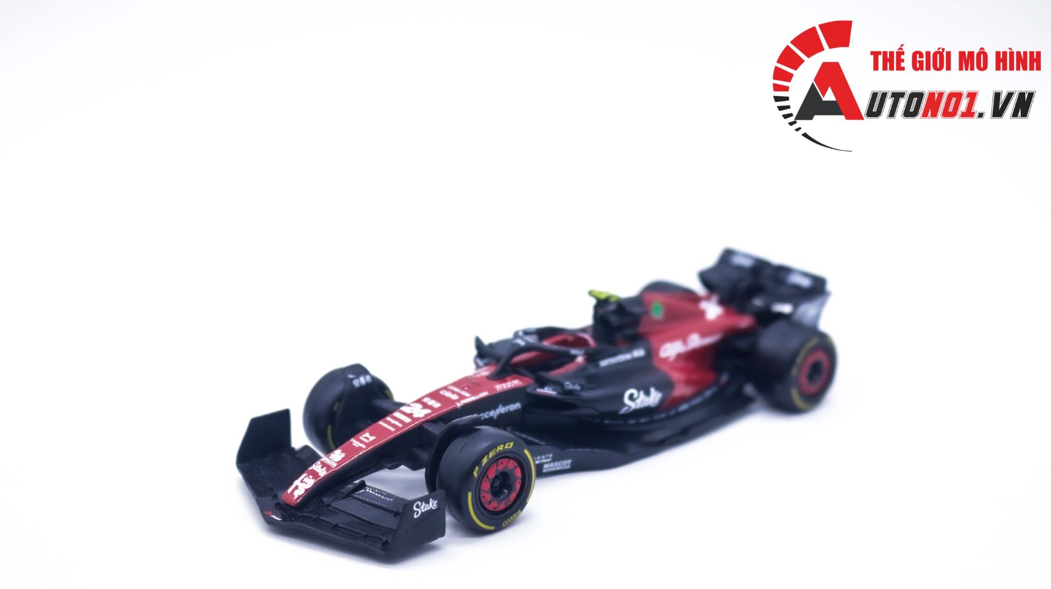  Mô hình xe đua F1 Alfa Romeo Team Stake 2023 Formular C43 tỉ lệ 1:43 Bburago OT292 