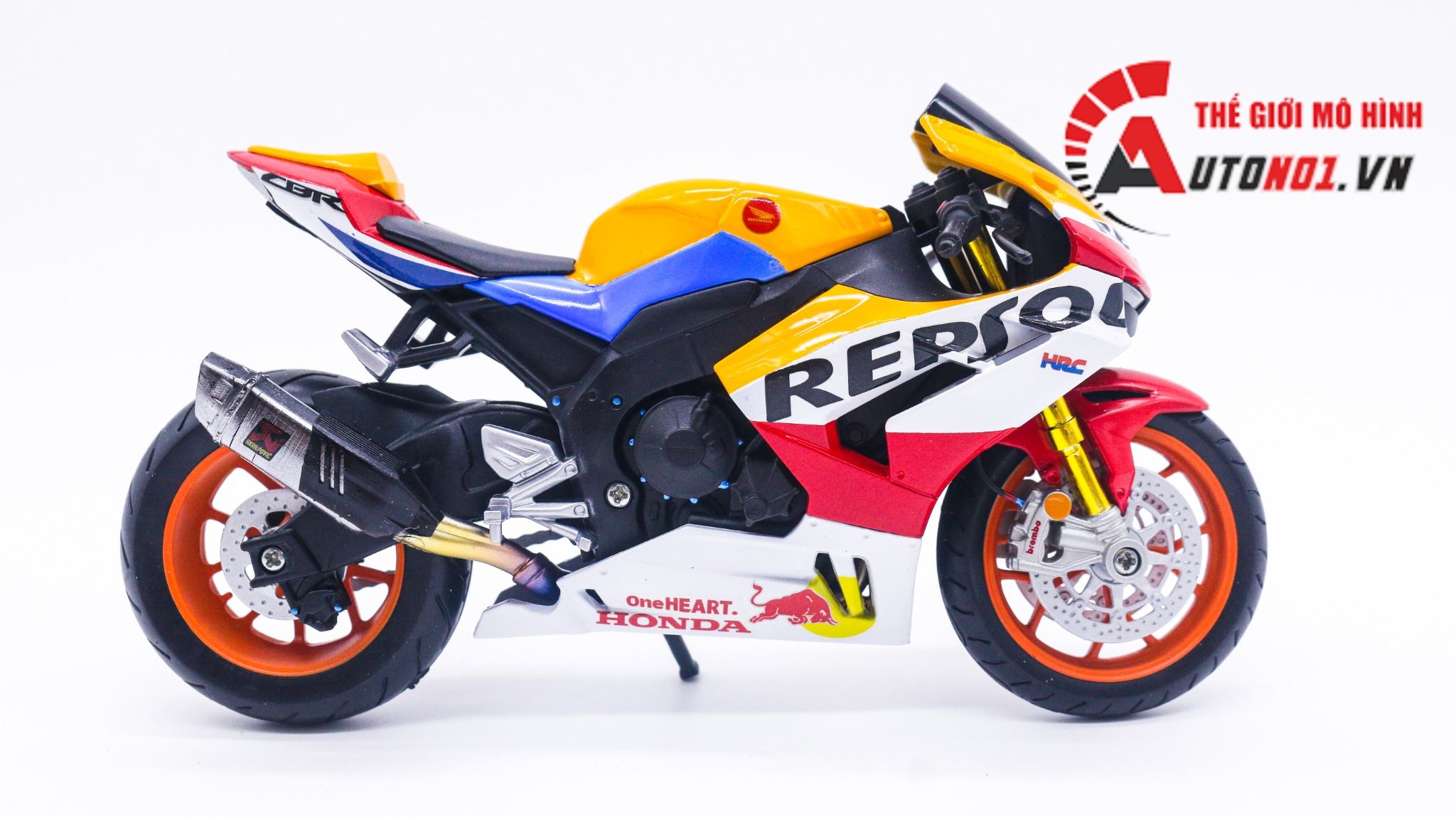 Mô hình xe độ Honda CBR1000RR custom Repsol độ pô akrapovic tỉ lệ 1:12 Autono1 D241D