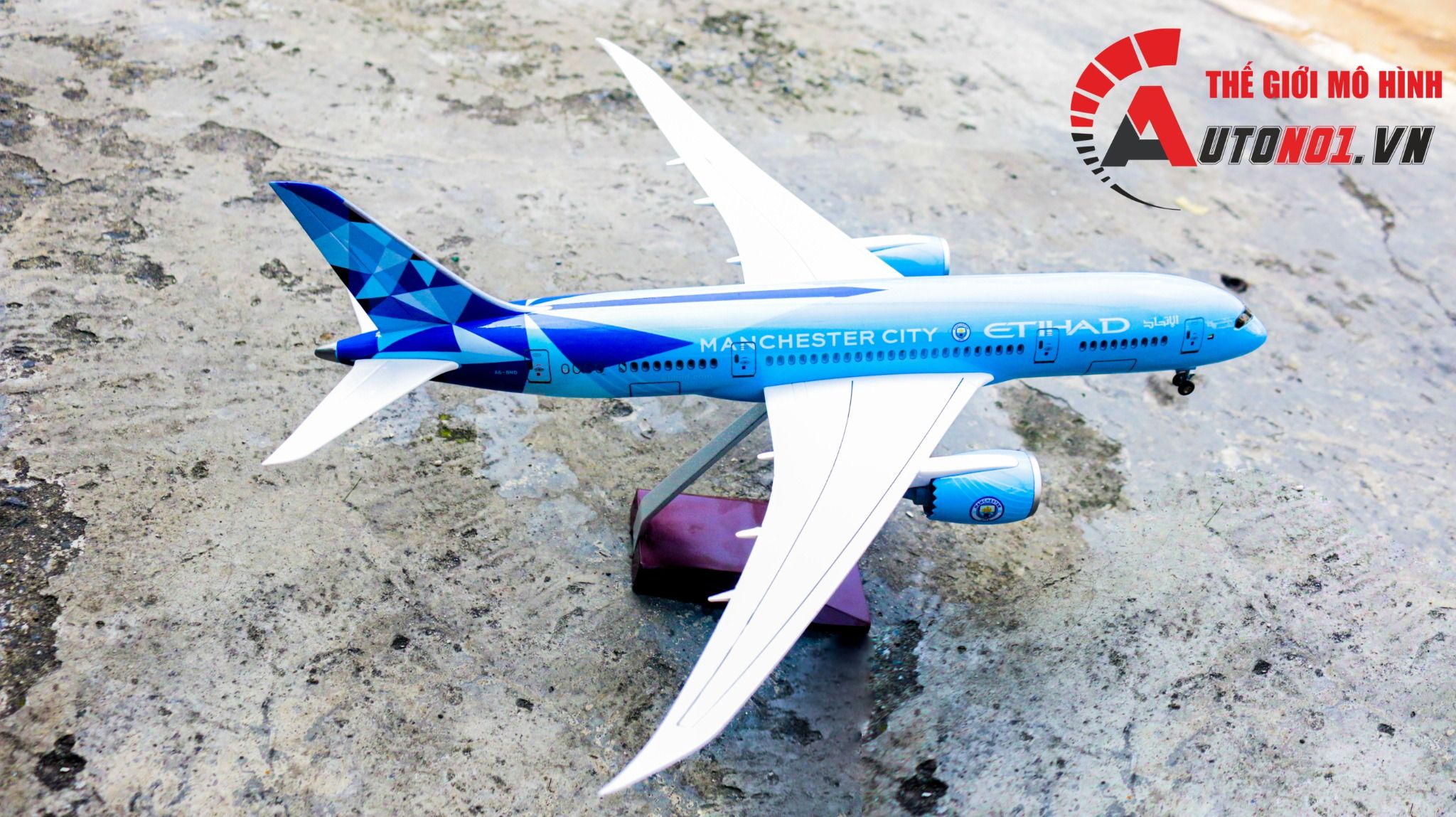 Mô hình máy bay Jason Tutu Etihad Boeing B787 blue Ả Rập 47cm có đèn led tự động theo tiếng vỗ tay hoặc chạm MB47047
