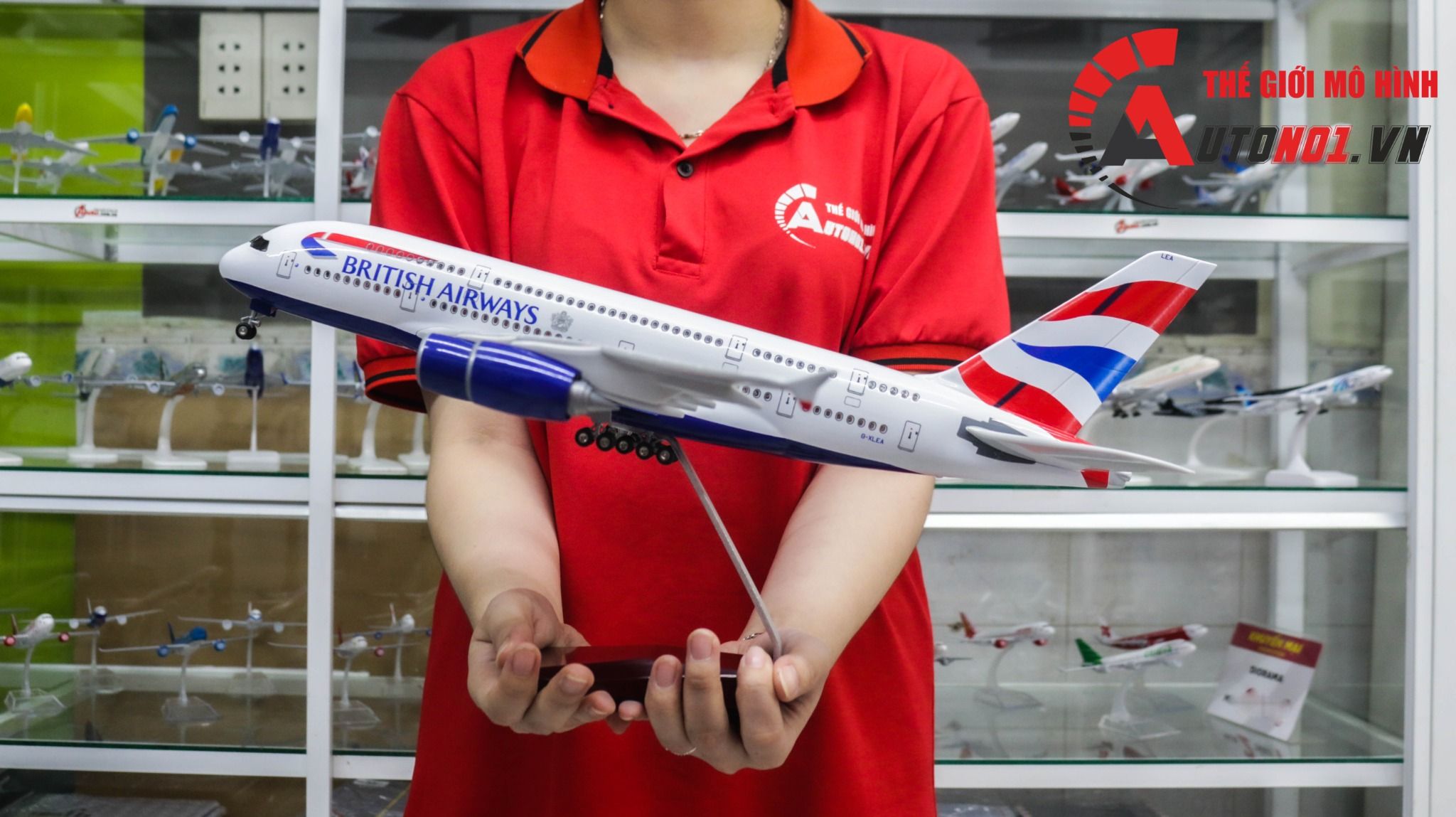Mô hình máy bay British Airways Airbus A380 United Kingdom UK England 47cm 1:160 có đèn led tự động theo tiếng vỗ tay hoặc chạm MB47019