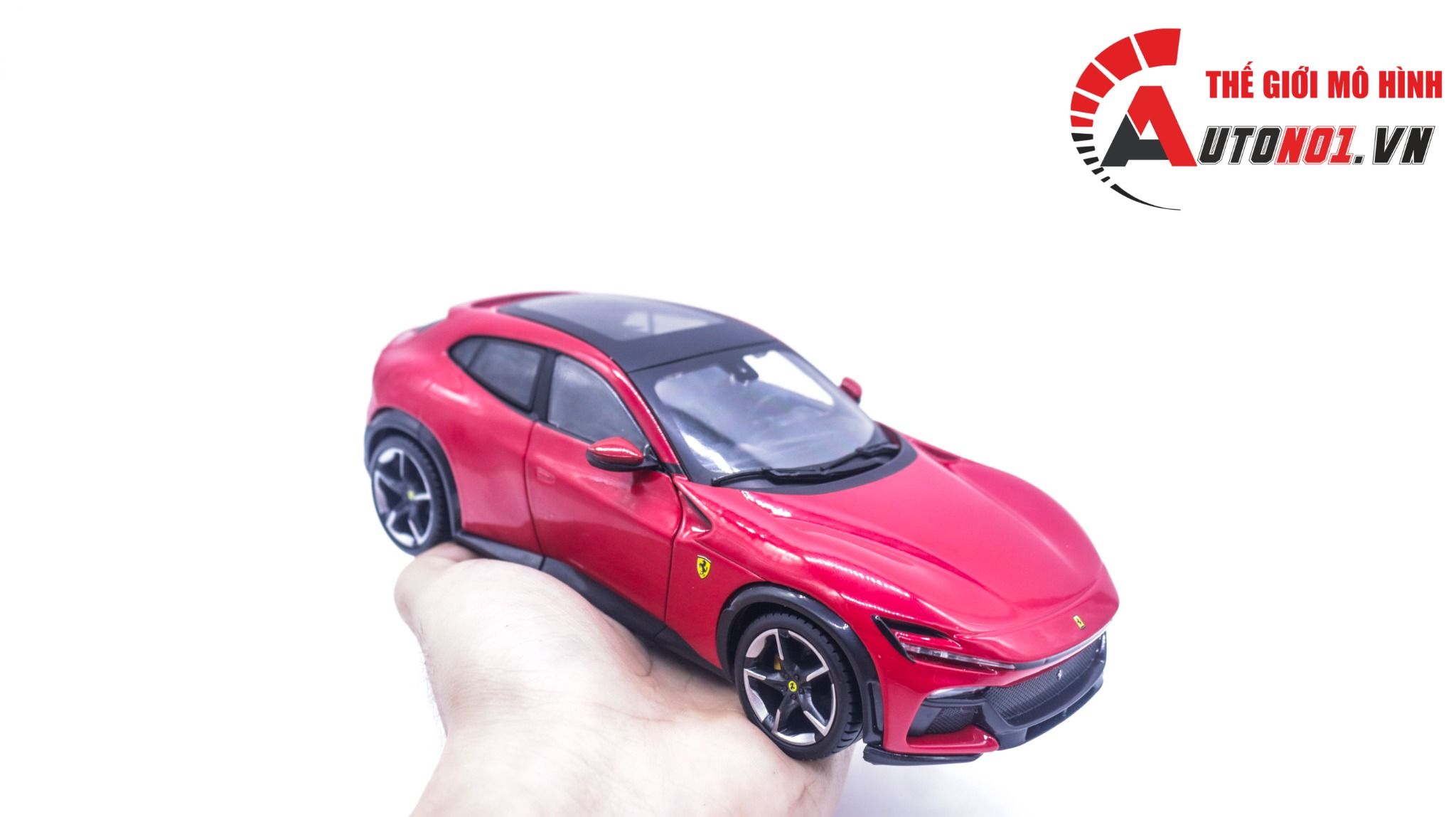 Mô hình xe Ferrari purosangue SUV full kính có đế 1:25 Bburago OT320