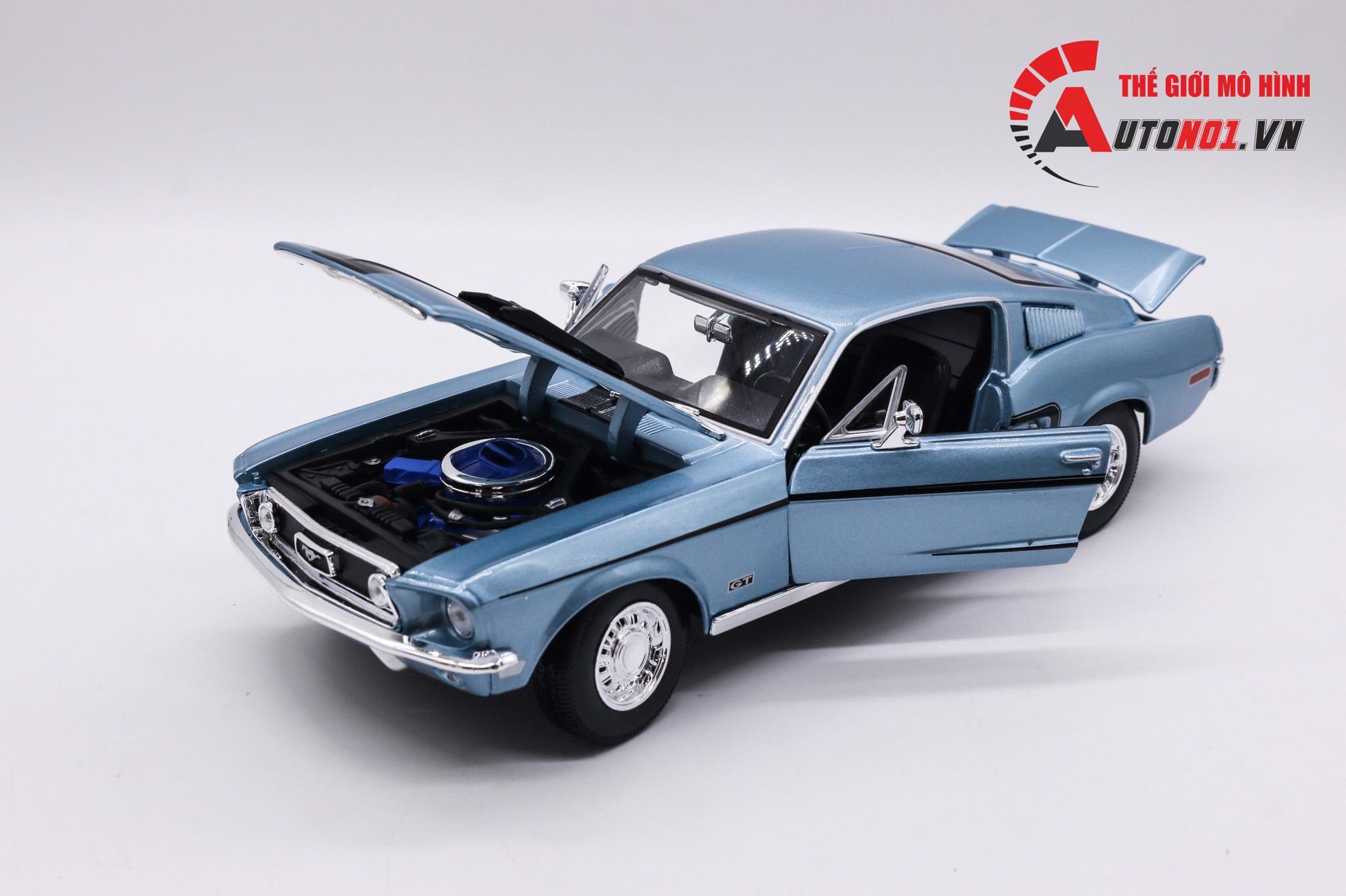 Mô hình xe Ford Mustang Gt Cobra Jet 1968 full open tỉ lệ 1:18 Maisto 31167 BL OT18017