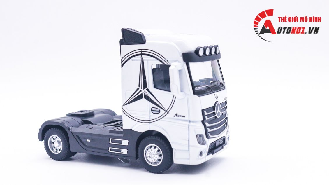 Mô hình xe đầu kéo chở xe truck trailer Mecedes Benz Actros có đầu kim loại 41x6x8cm tỉ lệ 1:36 8231
