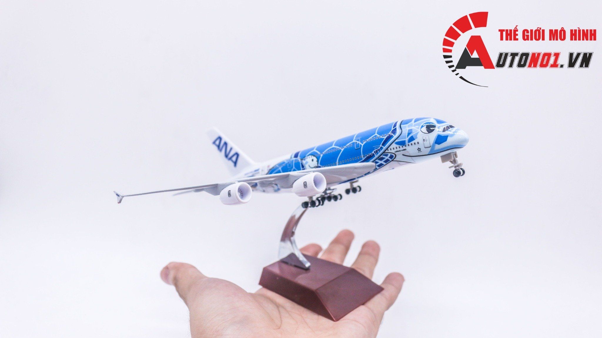 Mô hình máy bay Nhật Bản ANA Airlines Airbus A380 blue kích thước 20cm MB20086