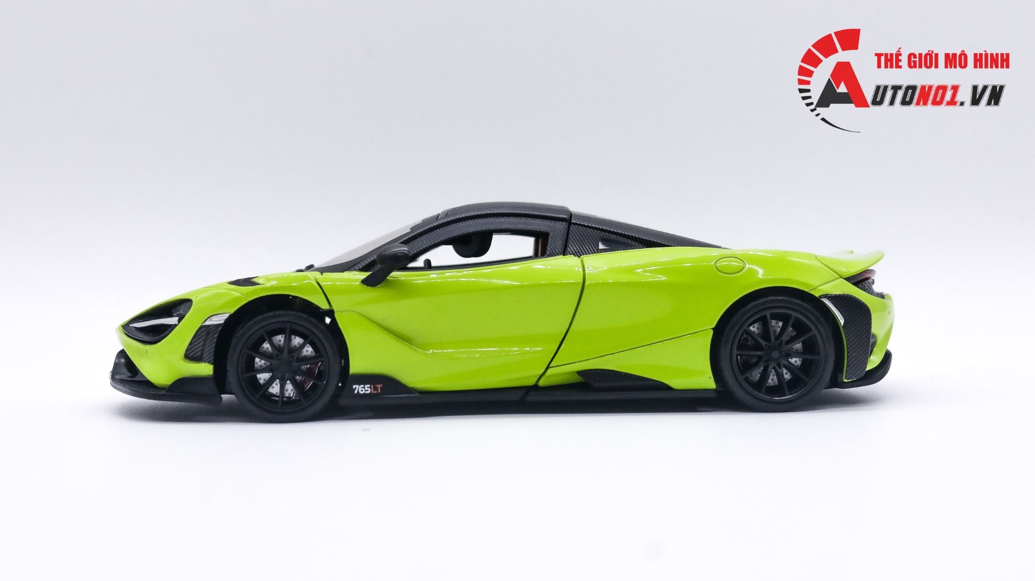 Mô hình xe Mclaren 765LT mở được 2 cửa tỉ lệ 1:24 CCA Coolchicauto OT494